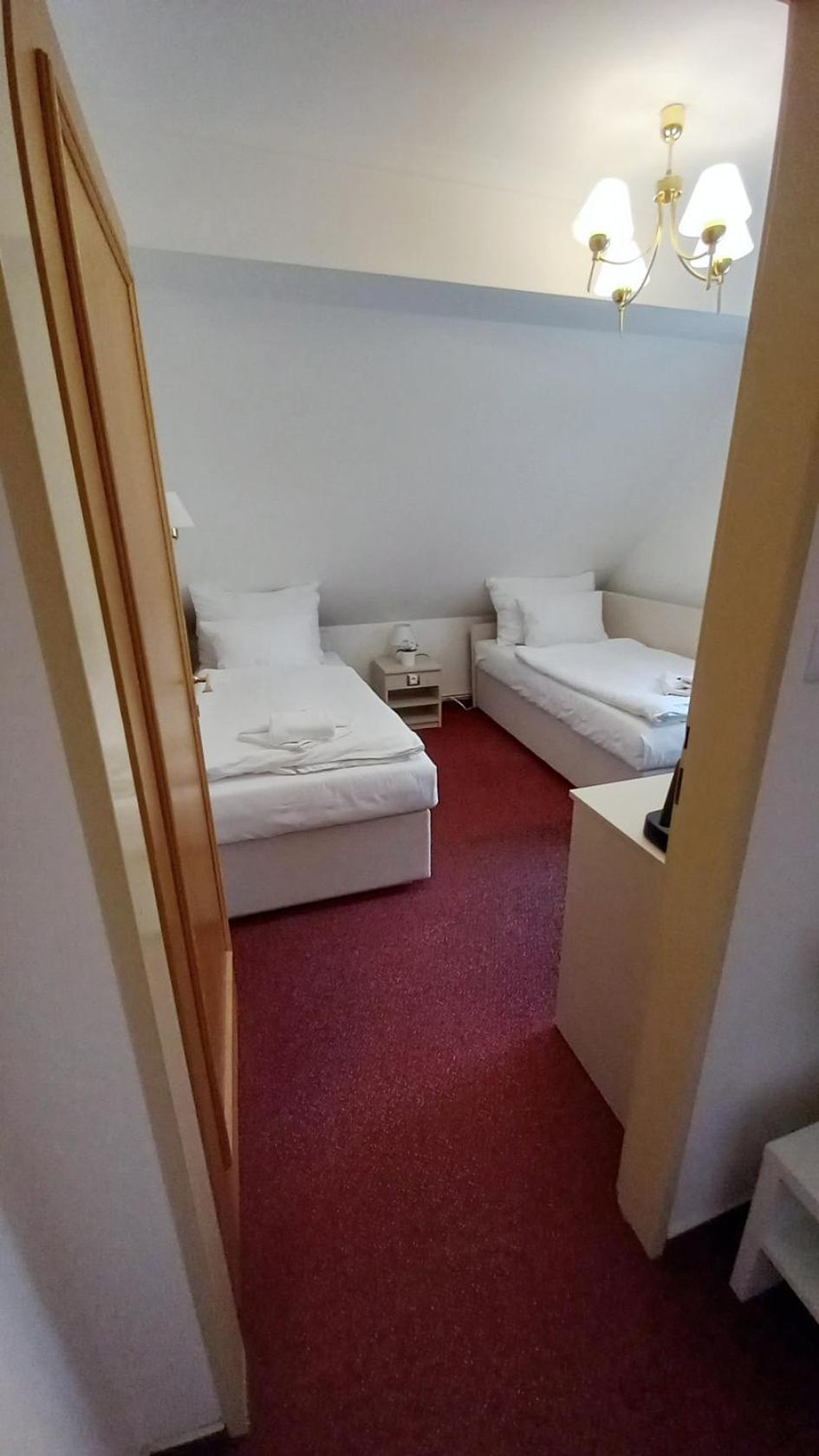 Deluxe Family Suite photo 2