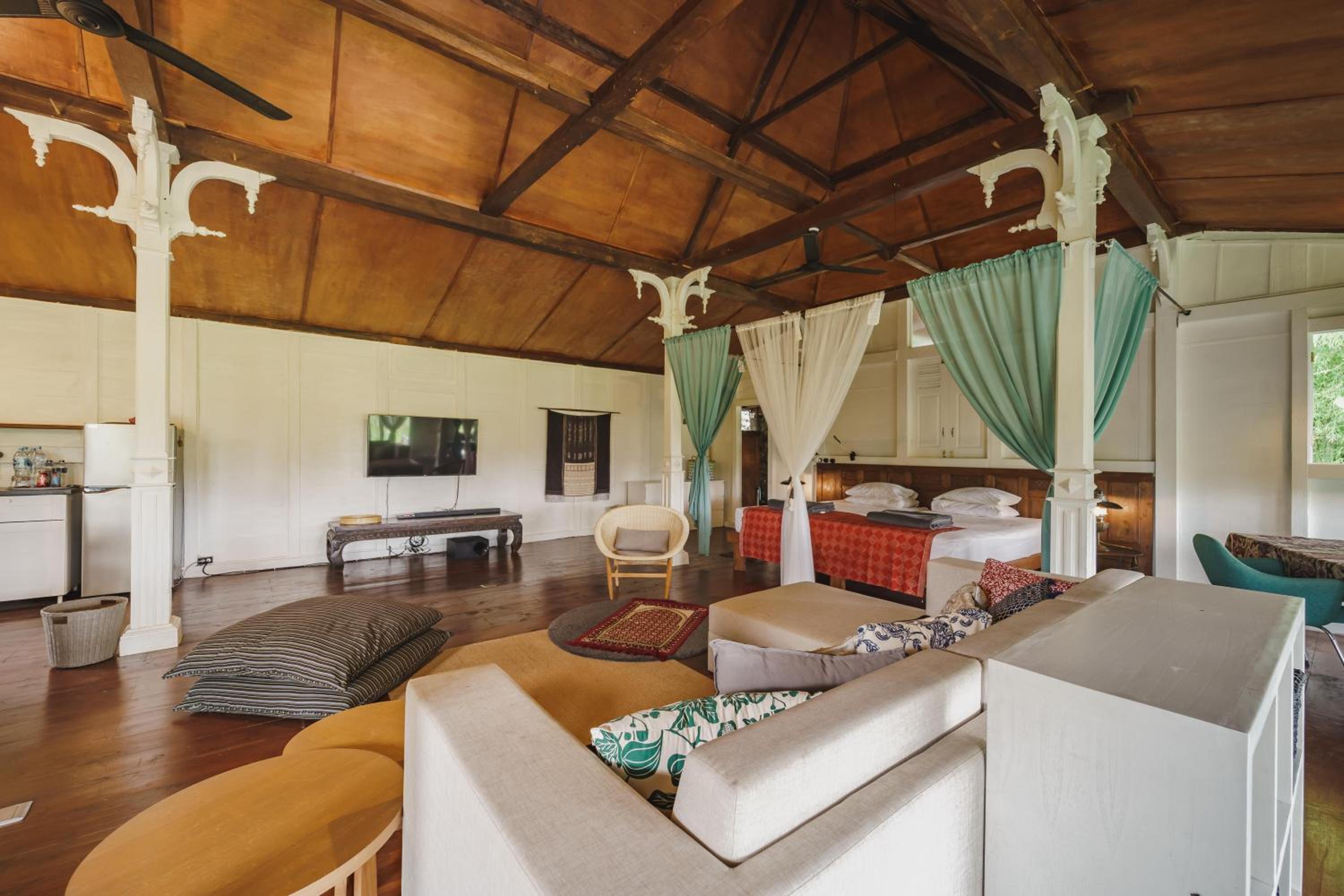 One-Bedroom Villa - Photo 21
