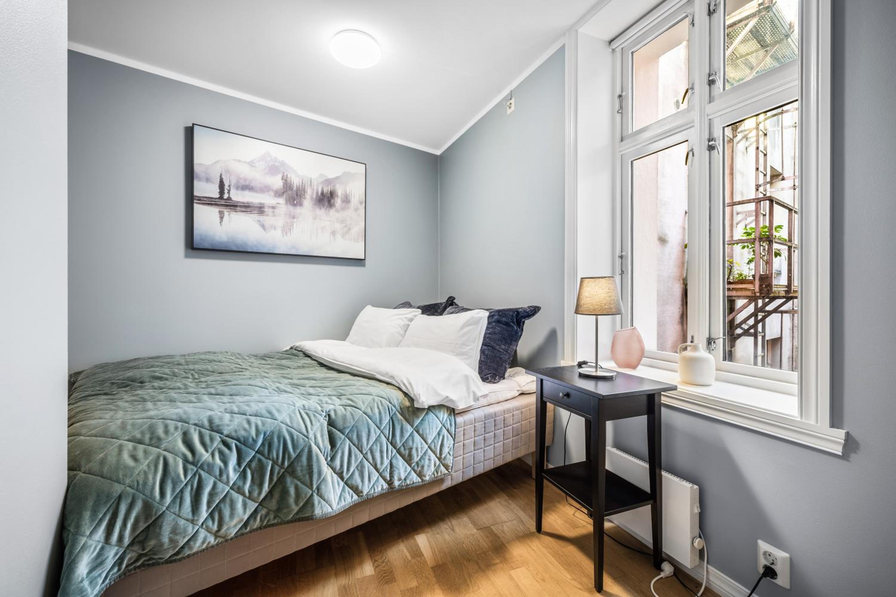 Three-Bedroom Apartment - First Floor - Photo 9