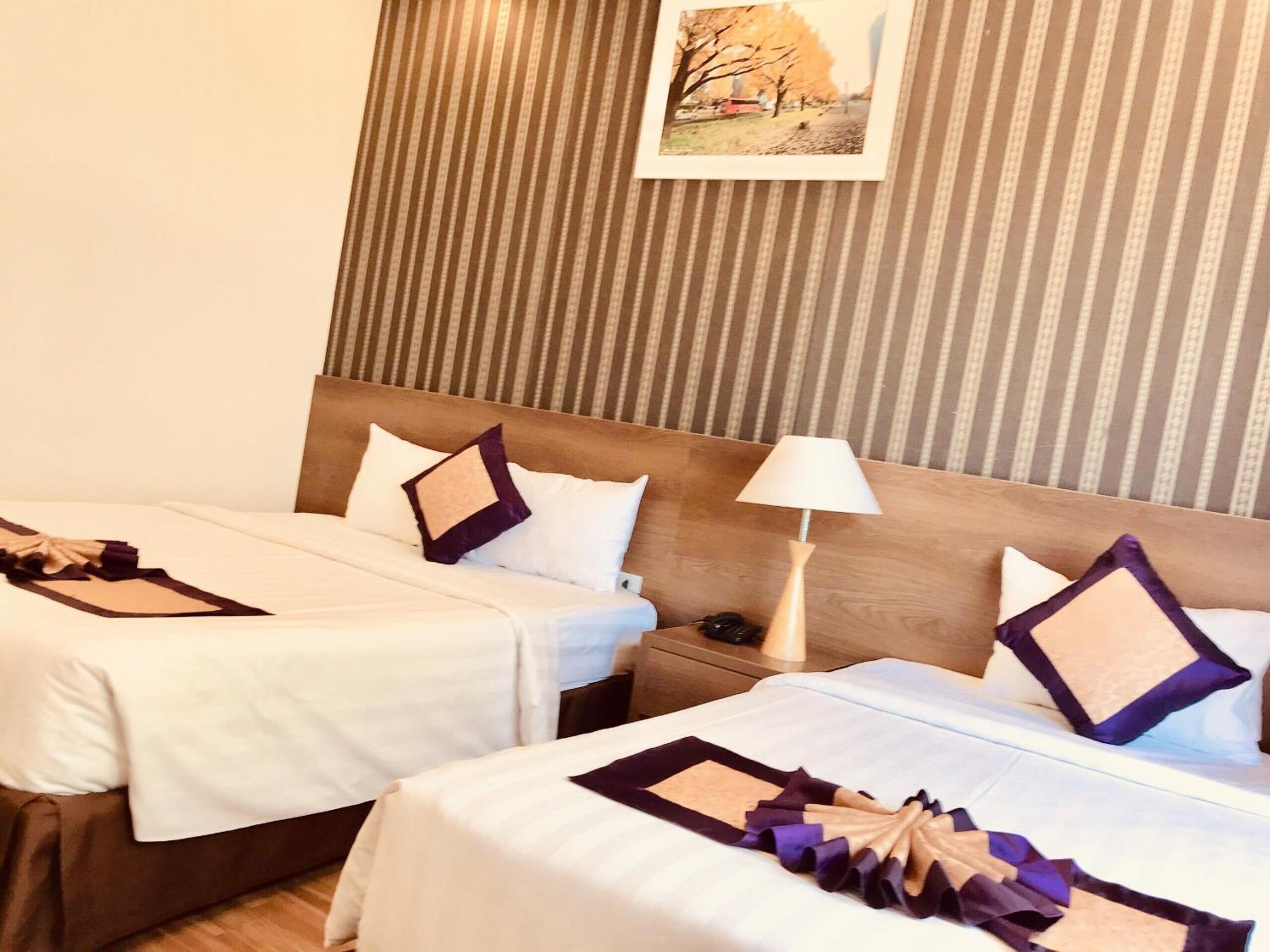 Triple Room with Sea View