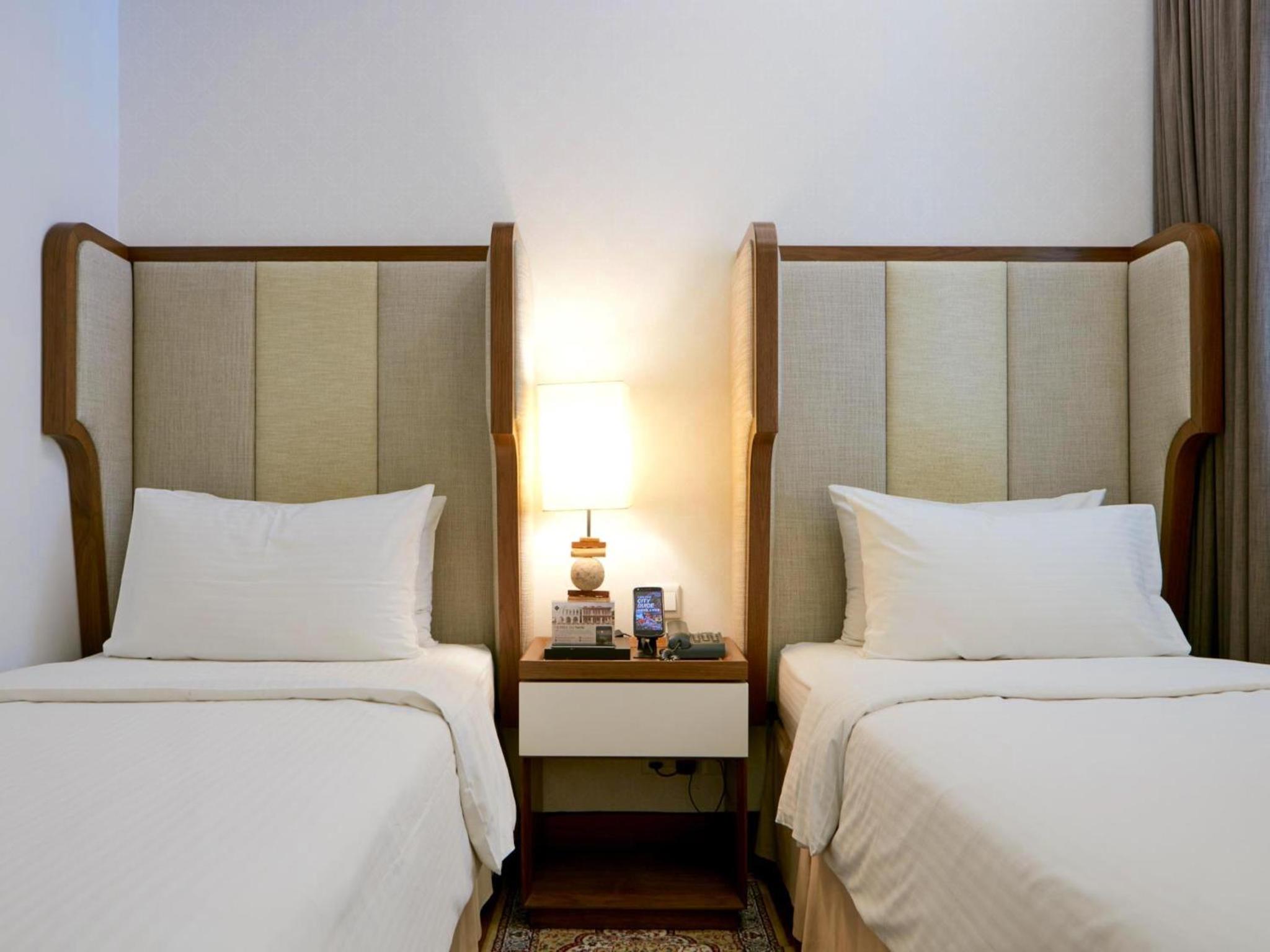 Standard Twin Room photo 2