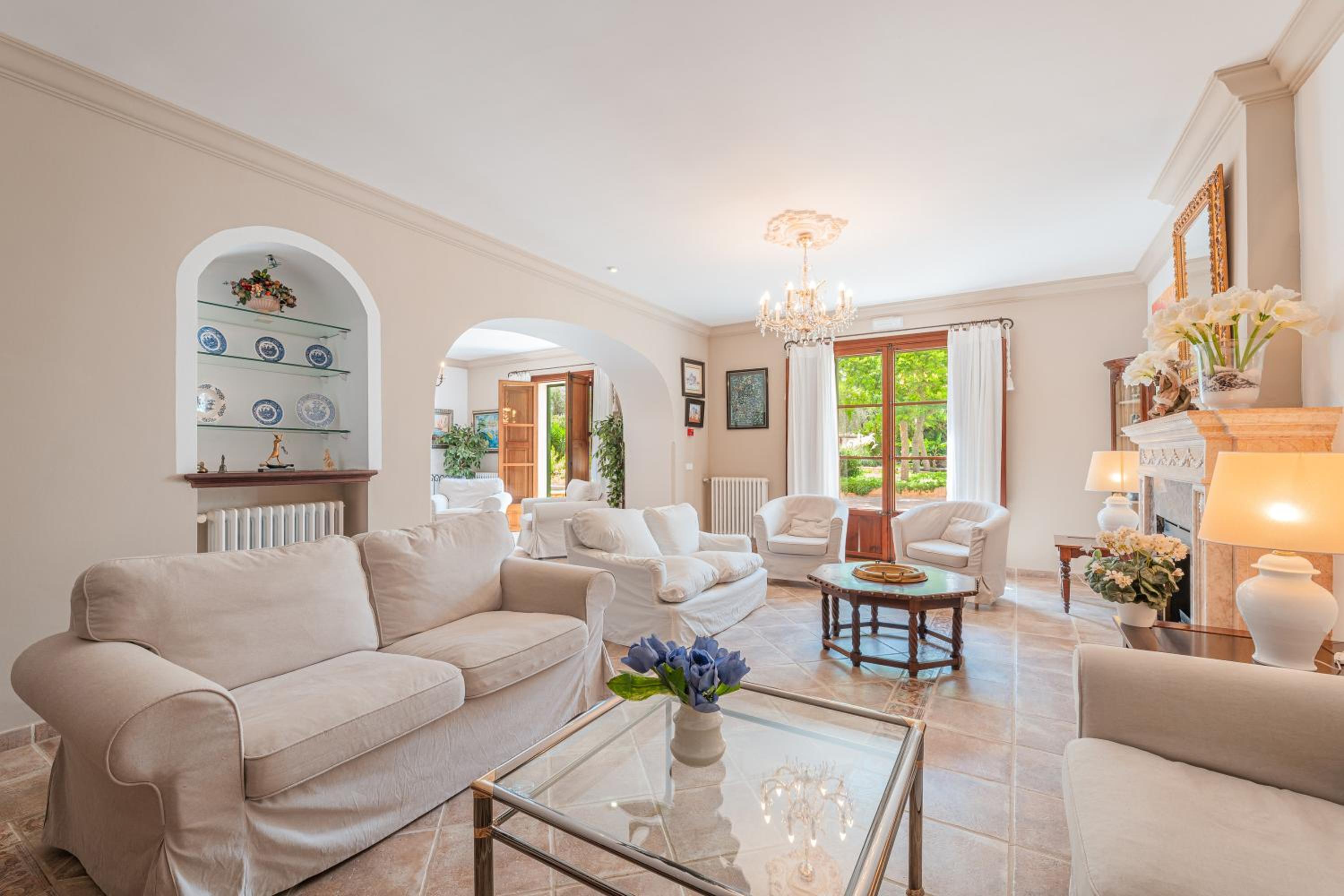 Villa con vistas al jardín