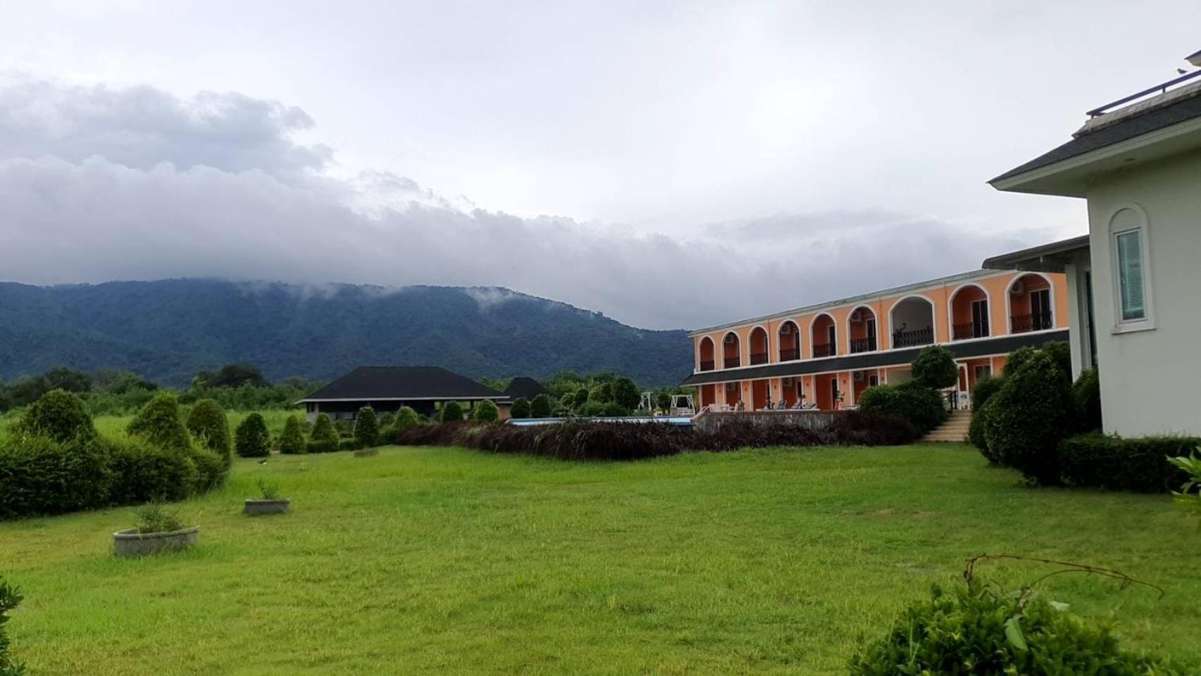 Studio with Mountain View - - Pitunia A  - Photo 2