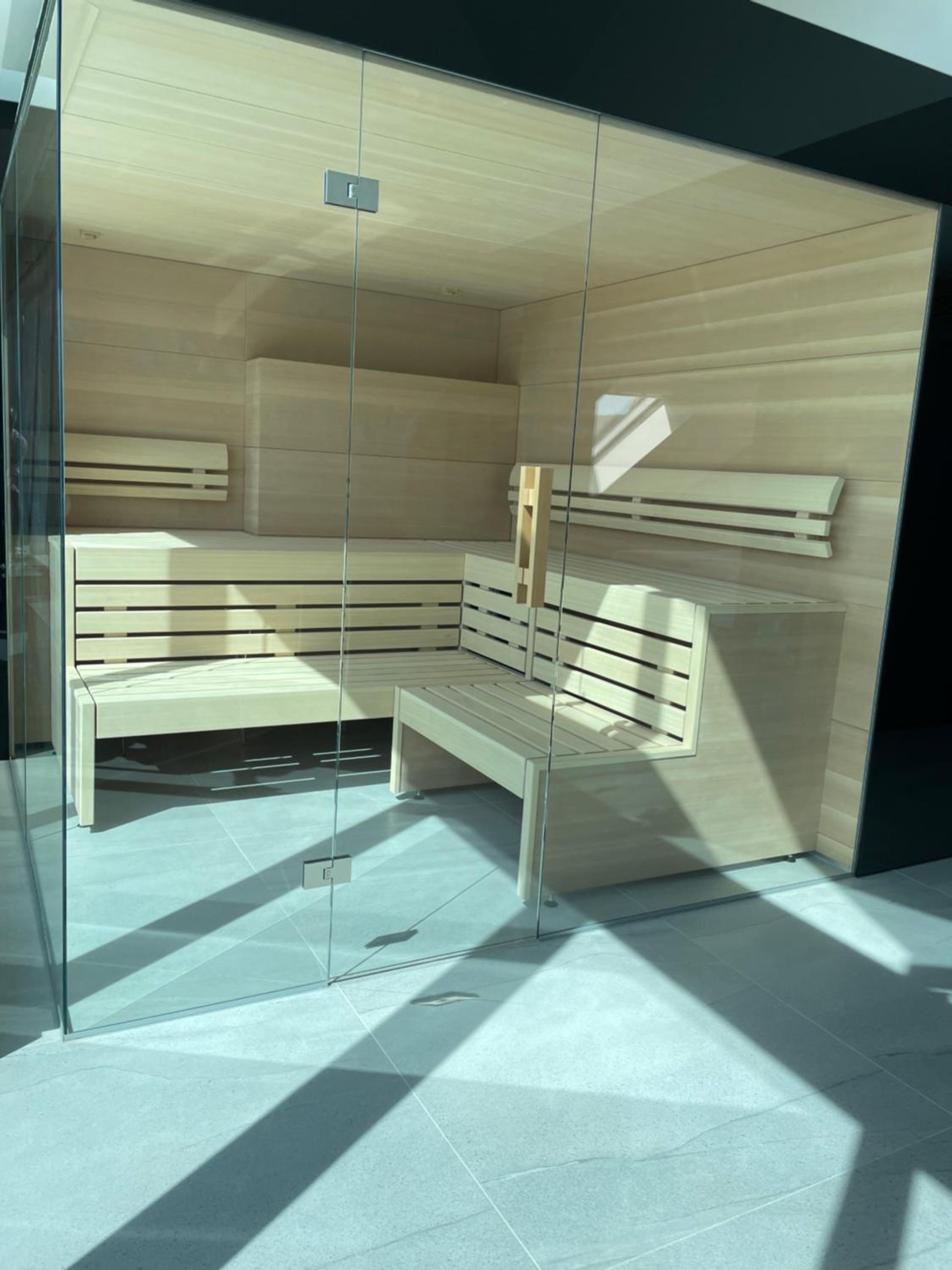 Suite with Sauna - Photo 18