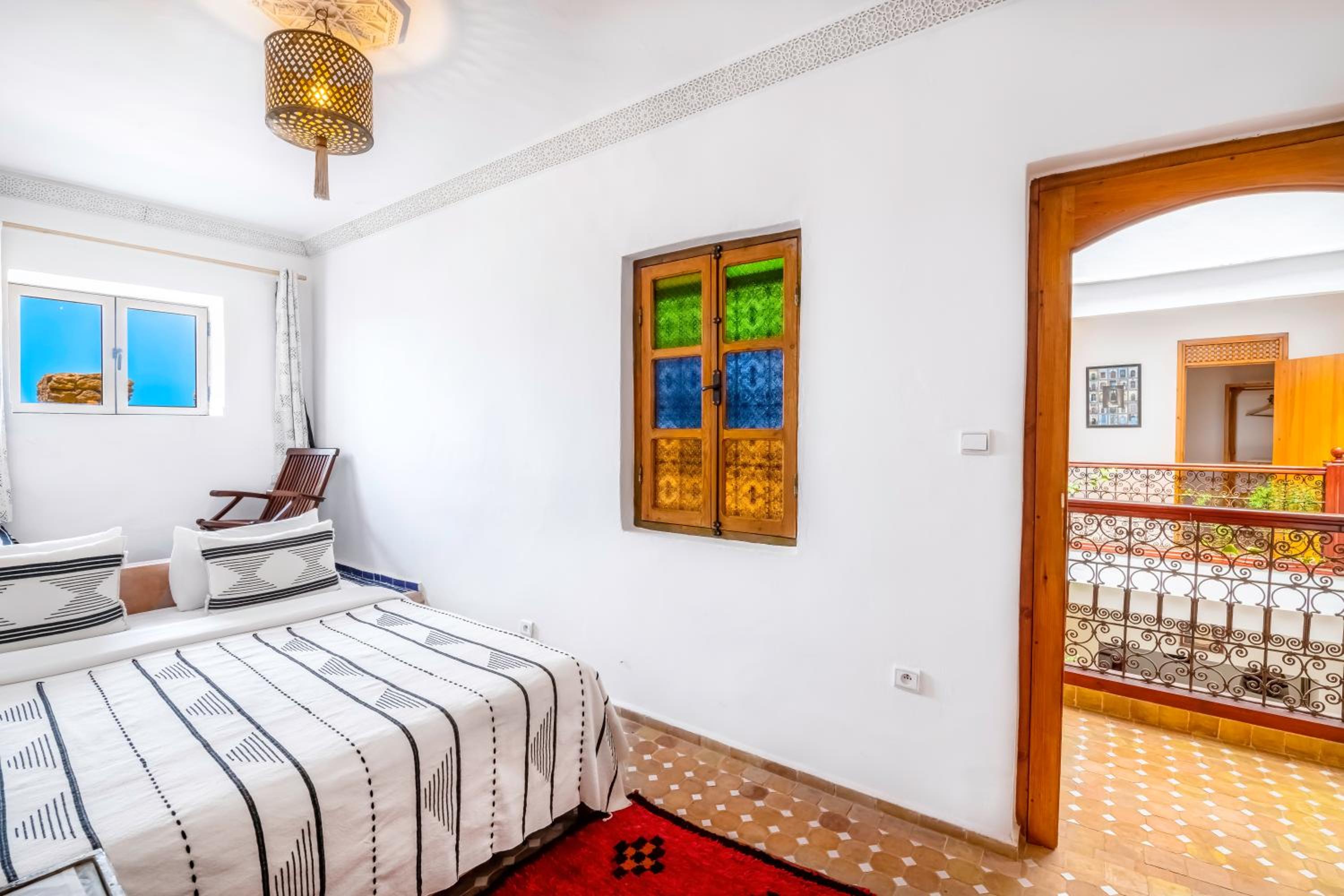 Double Room with Sofa and Window on the sea N°4 photo 1