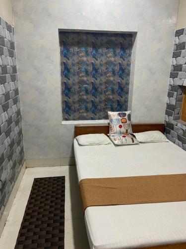 Budget Double Room photo 2