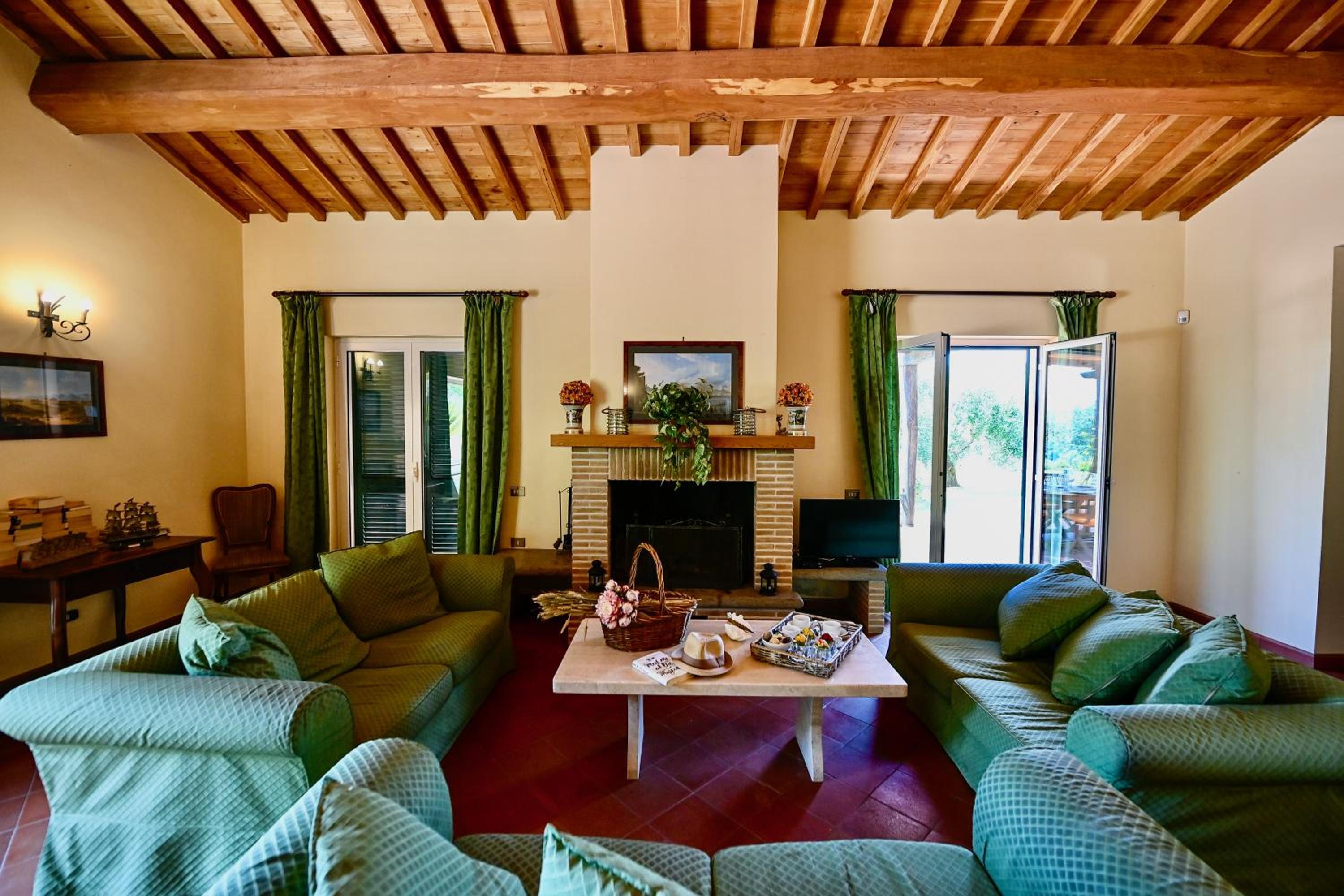 Deluxe Villa photo 2