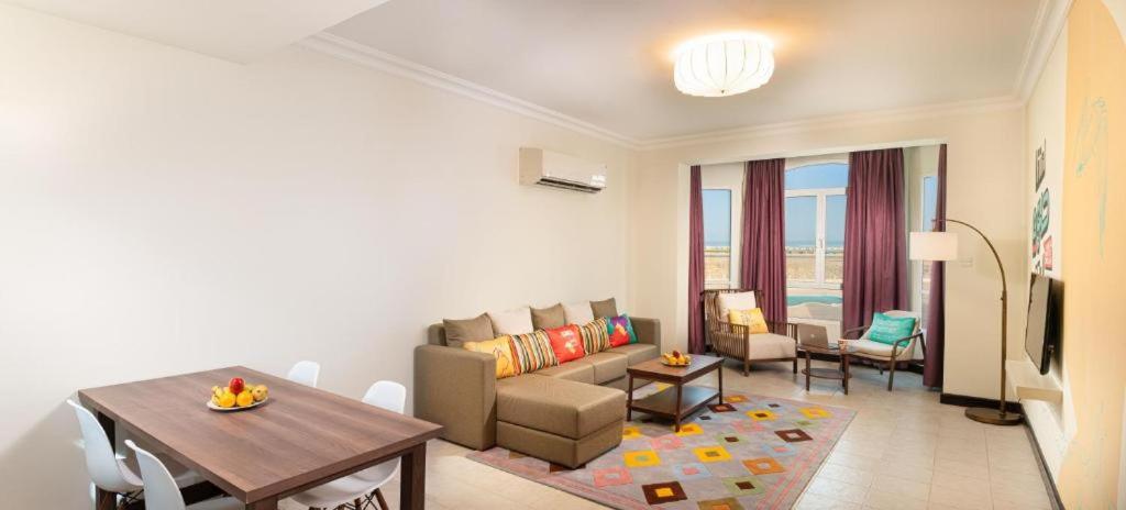 Standard Double Room - Photo 3