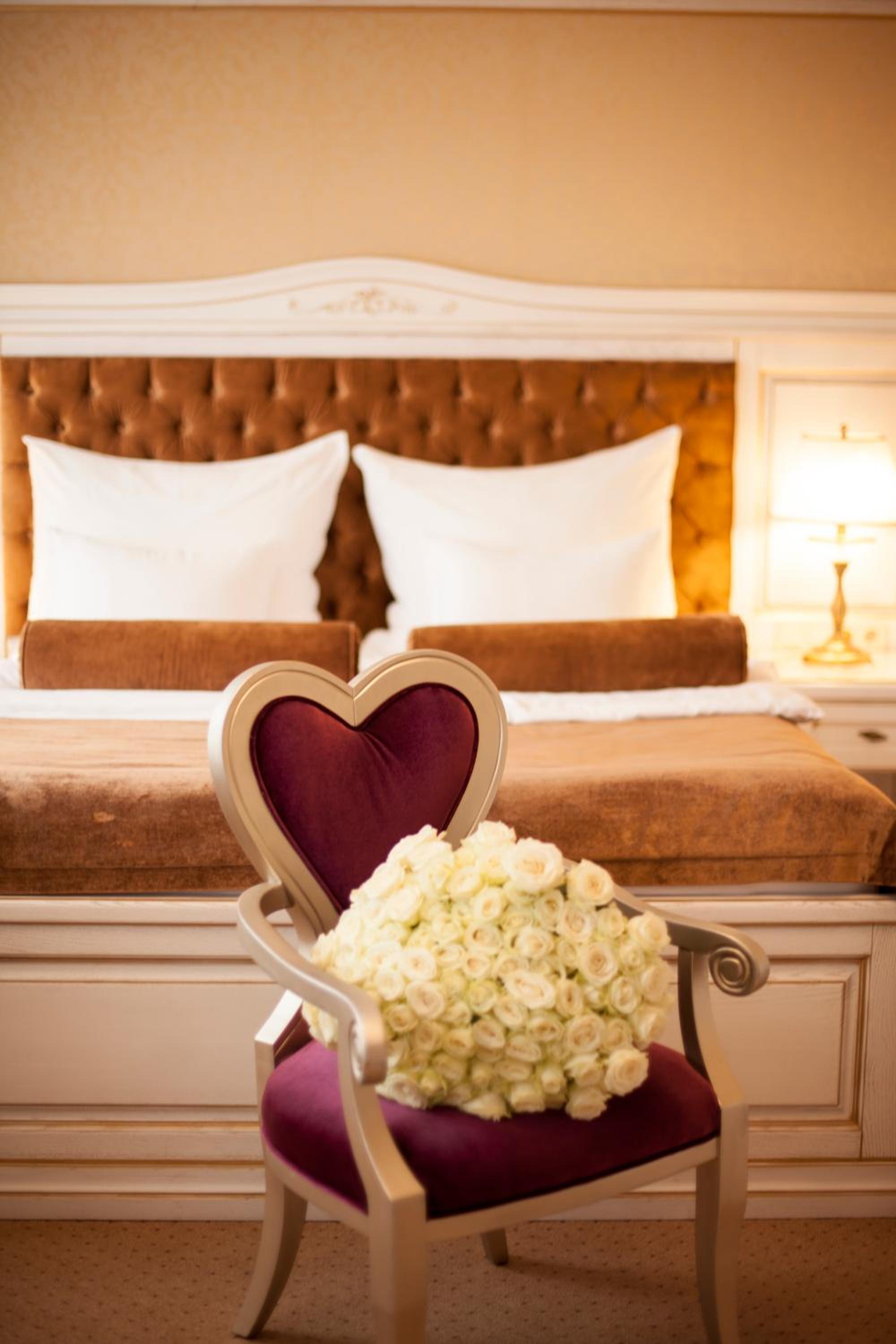 Junior Suite with Park View