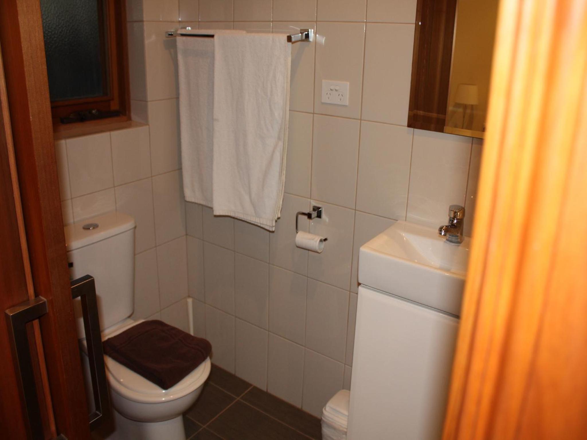 Executive One-Bedroom King photo 2