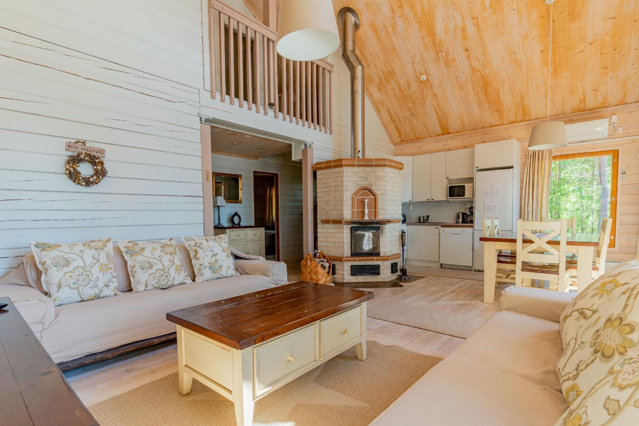 Three-Bedroom Villa with Sauna photo 2