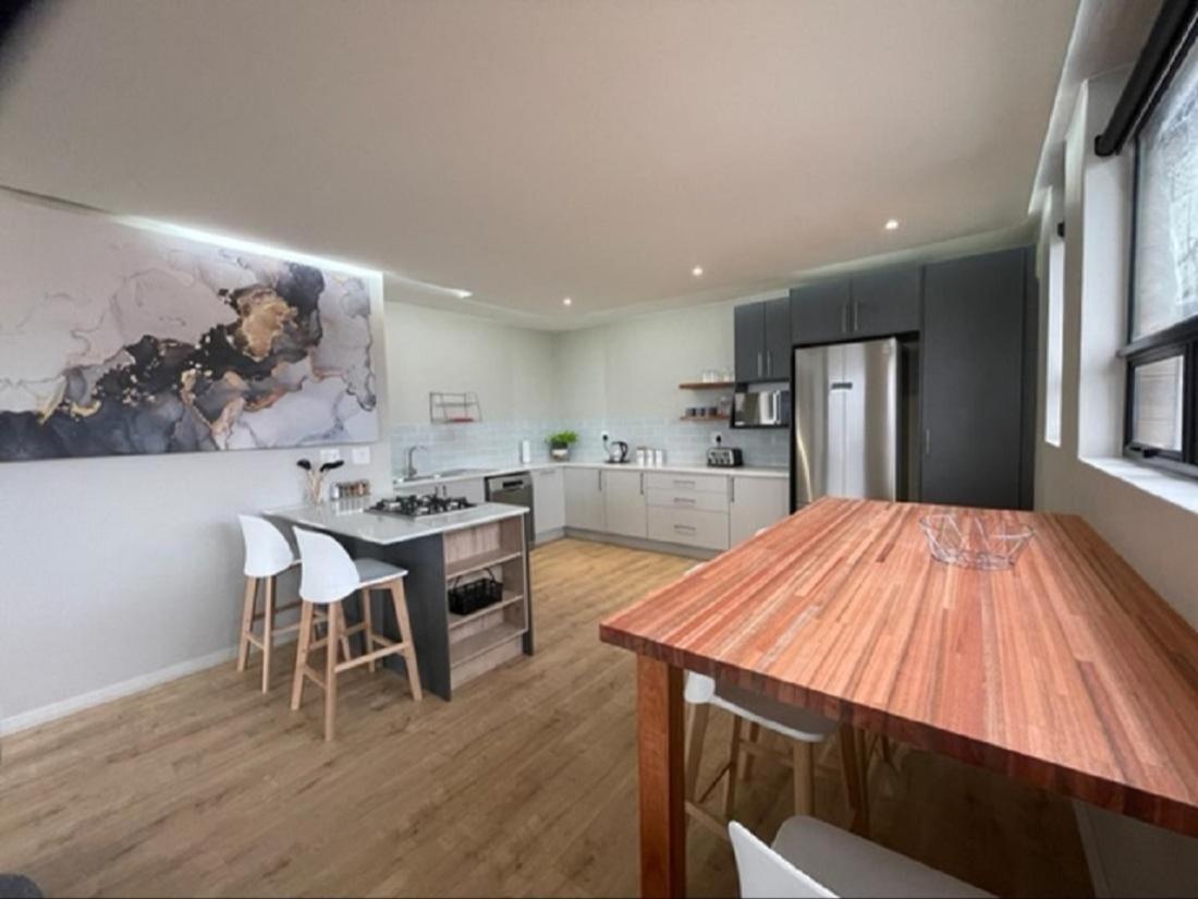 Luxury Suite photo 2