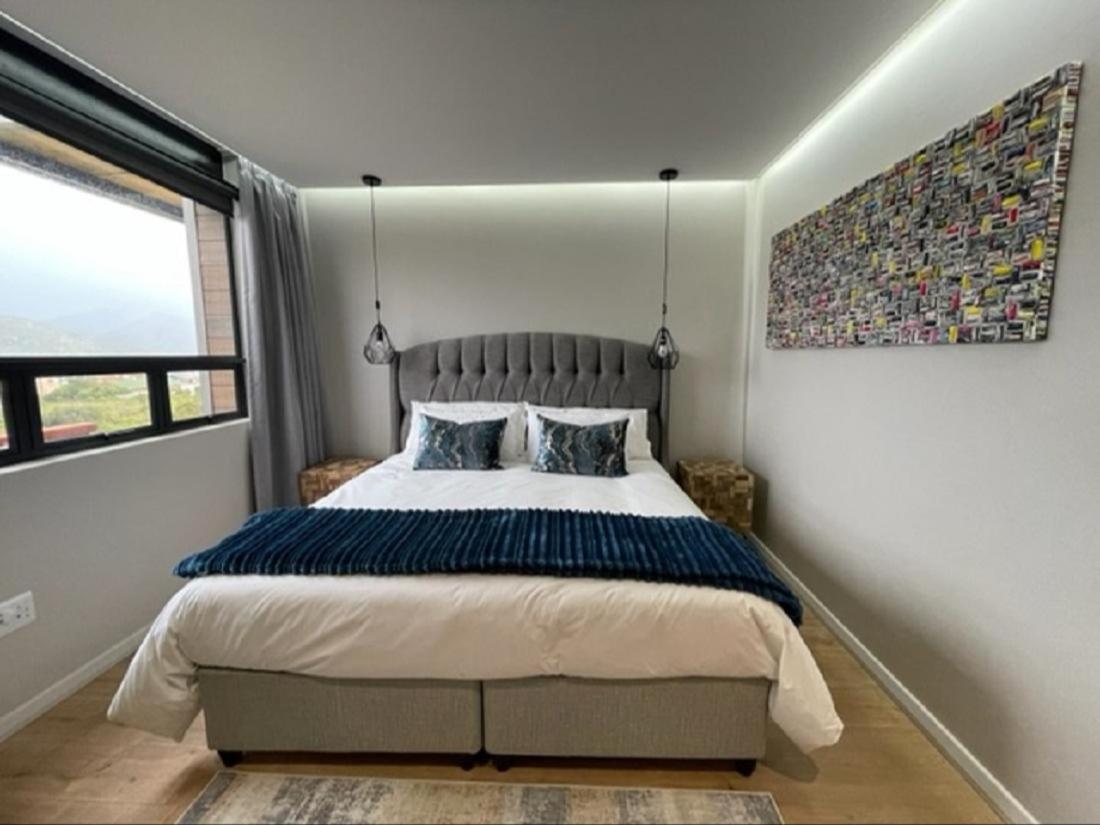 Luxury Suite photo 3