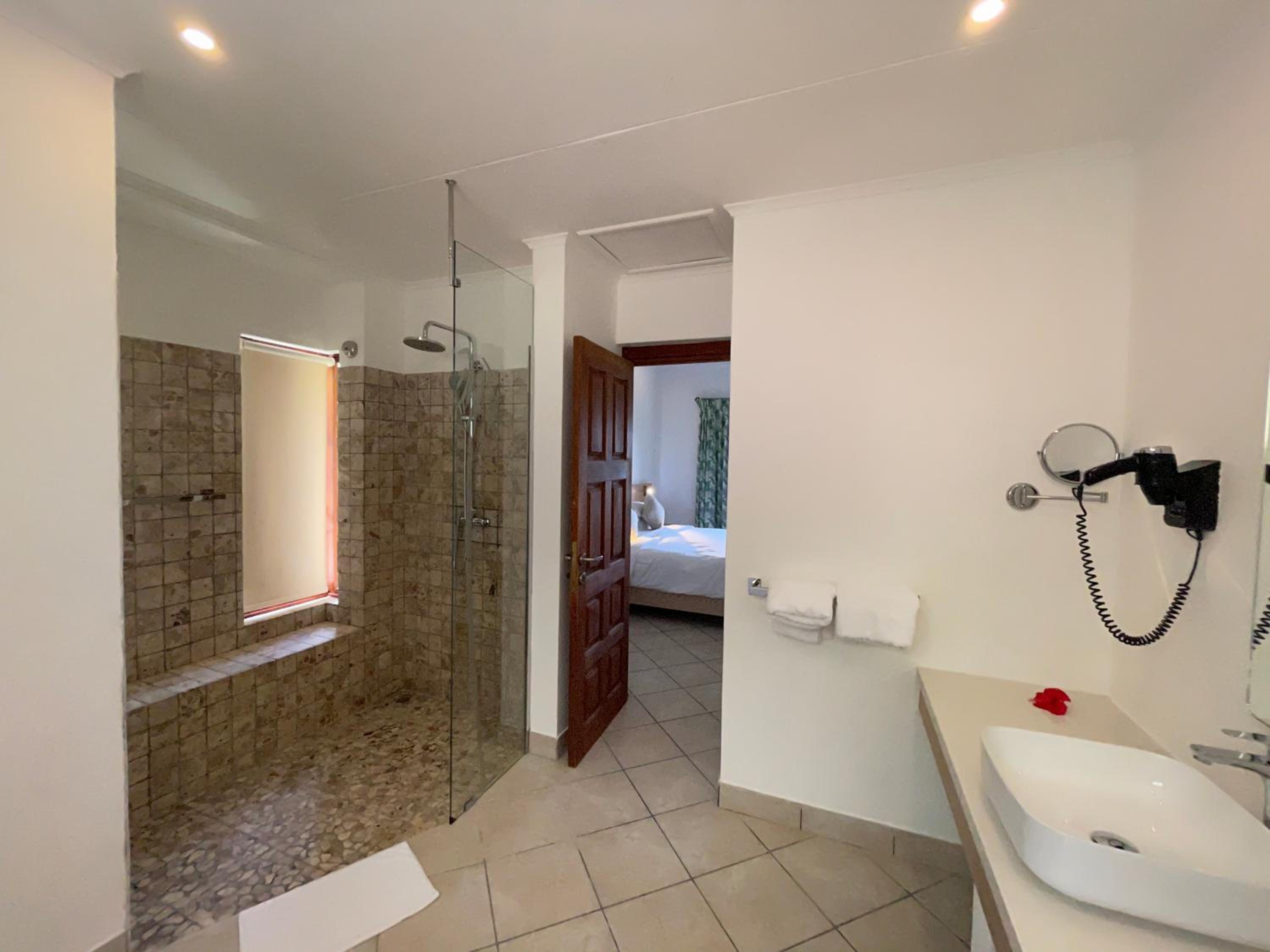 Deluxe Villa - Photo 5