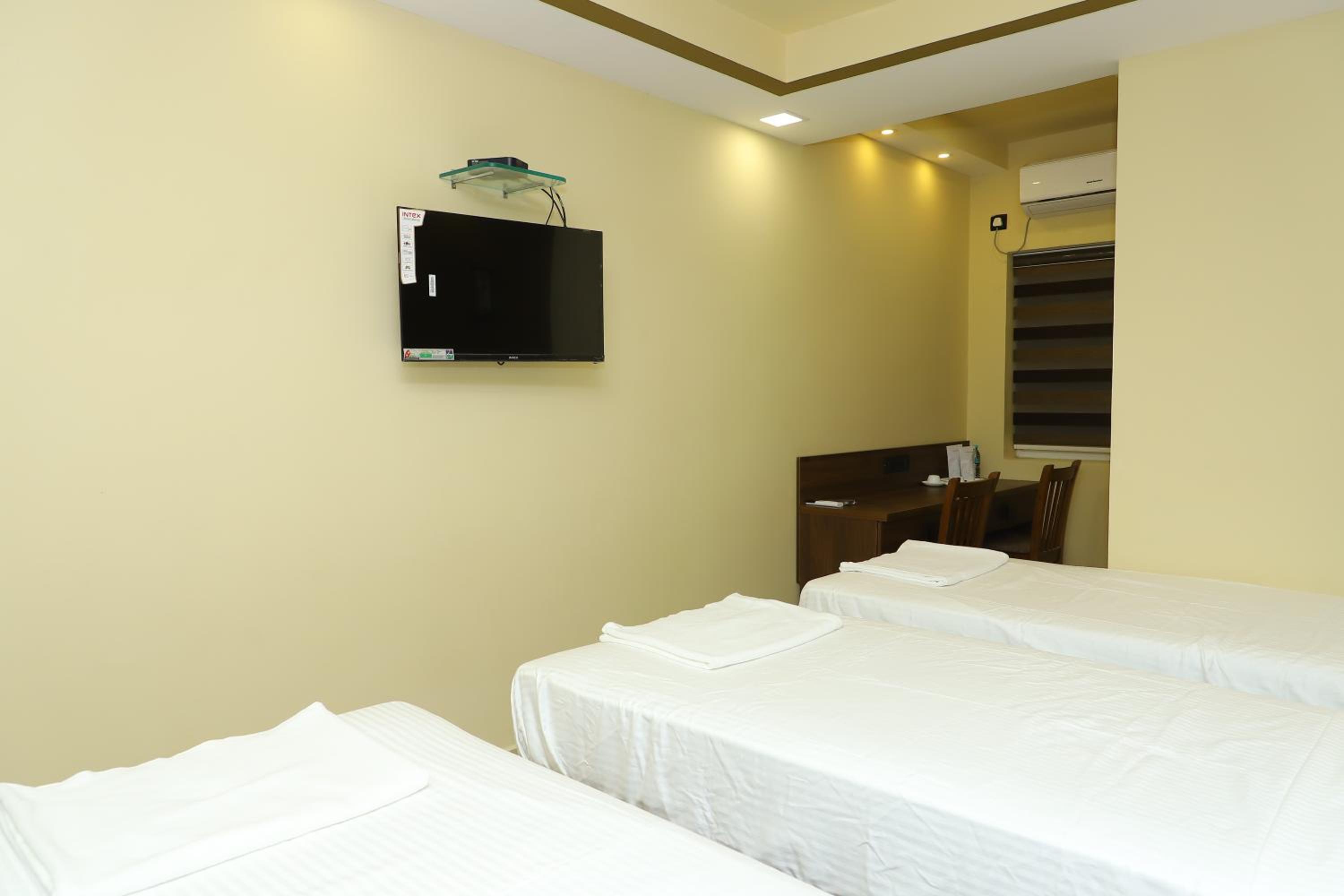 Triple Room - Photo 7
