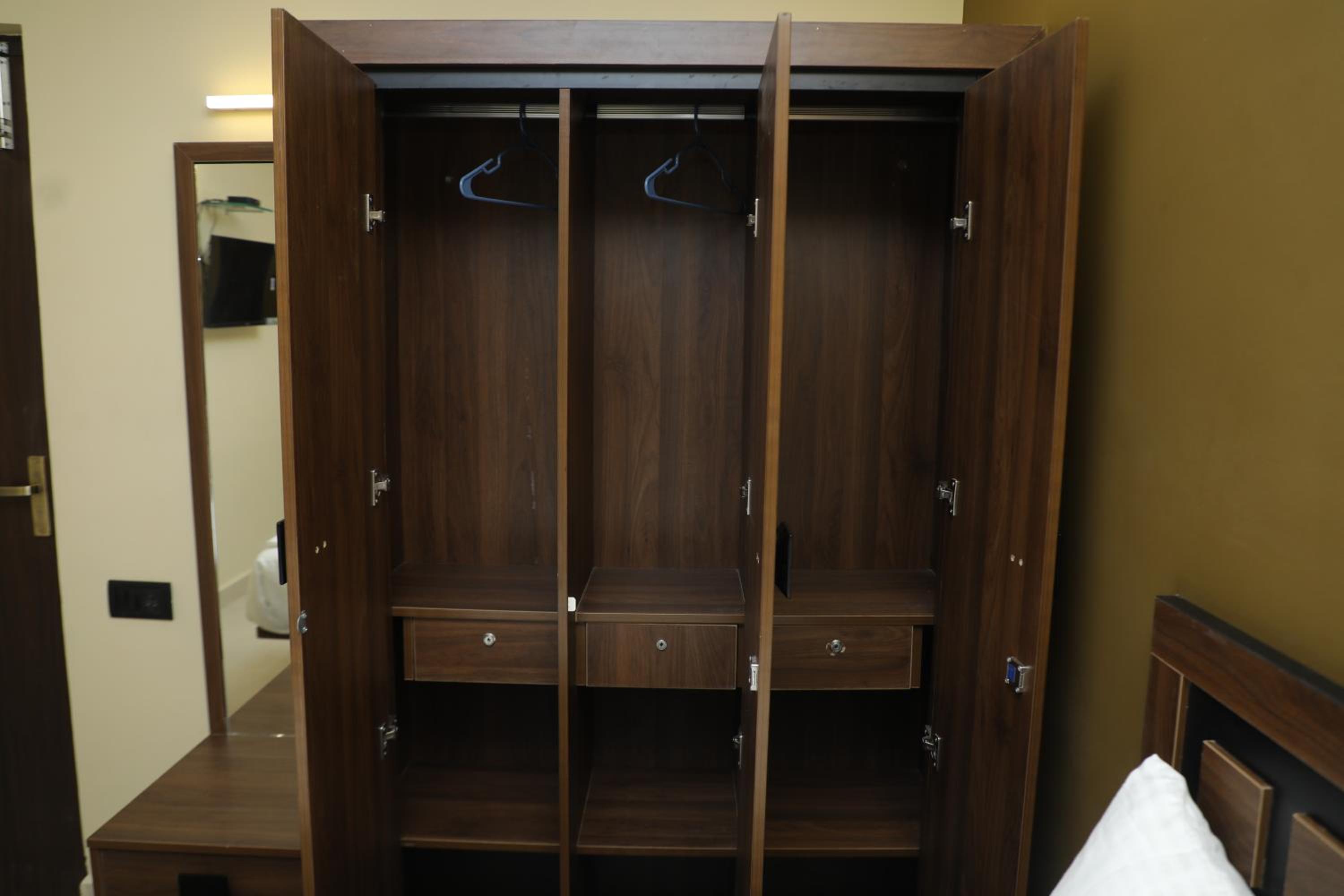 Triple Room - Photo 11