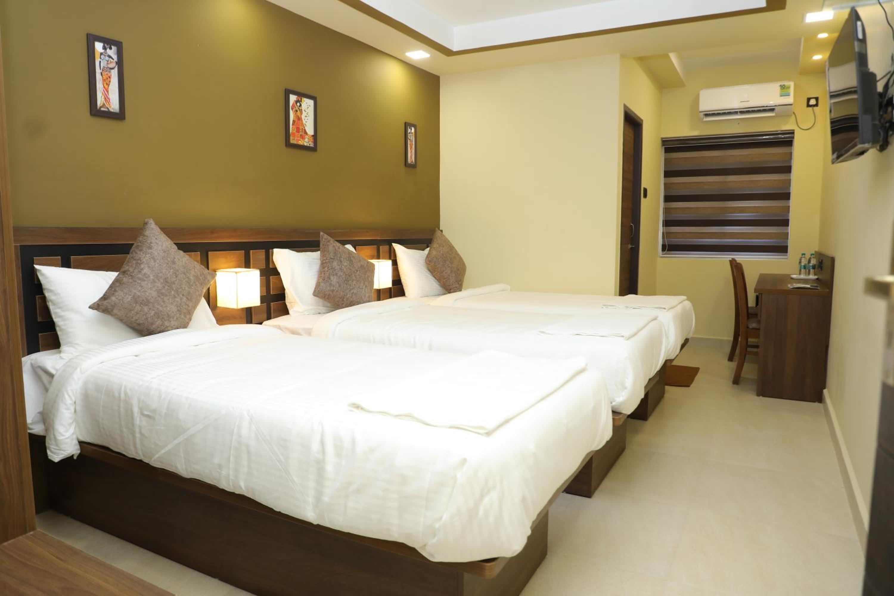 Triple Room - Photo 1