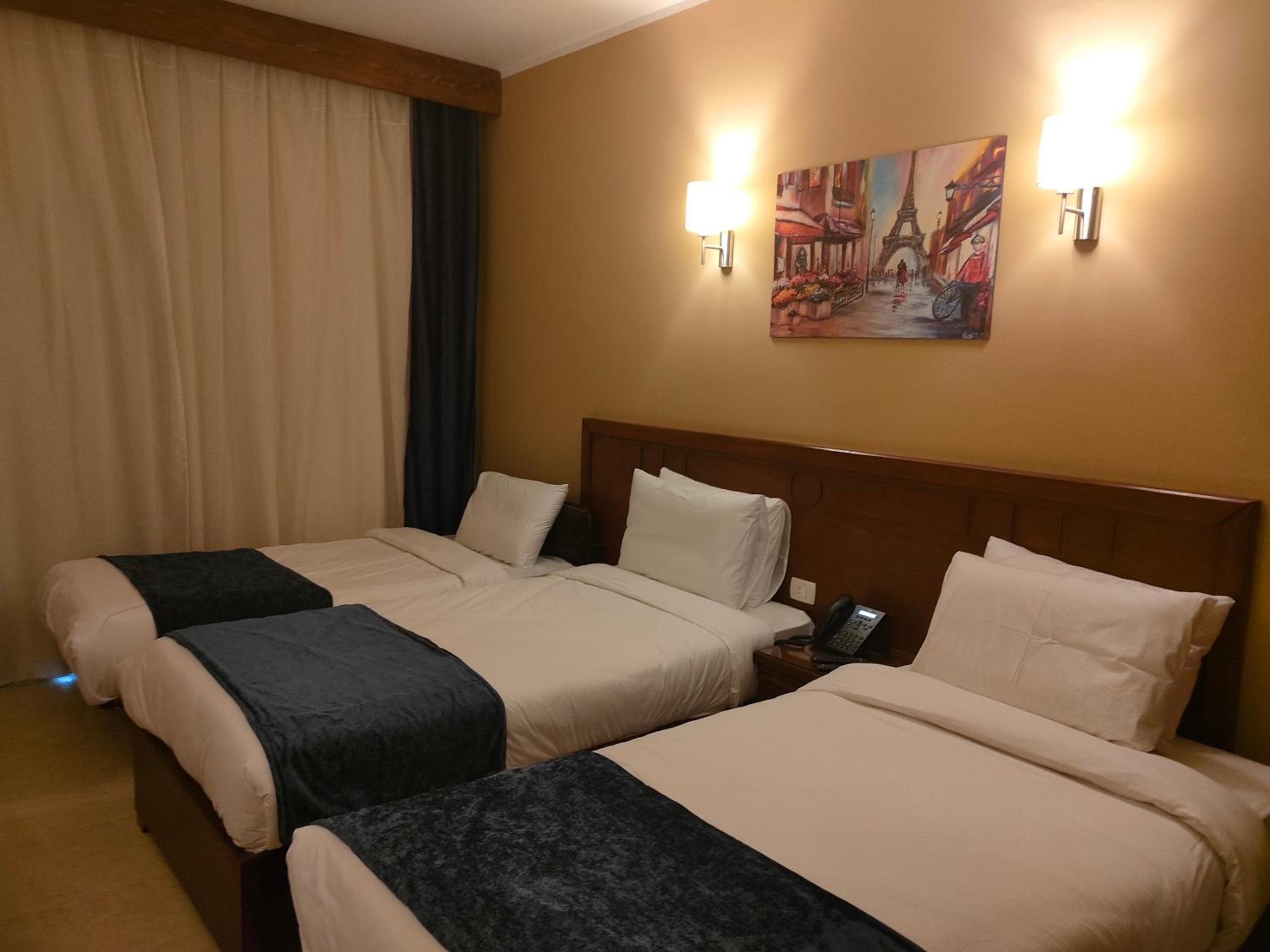 Standard Triple Room photo 3