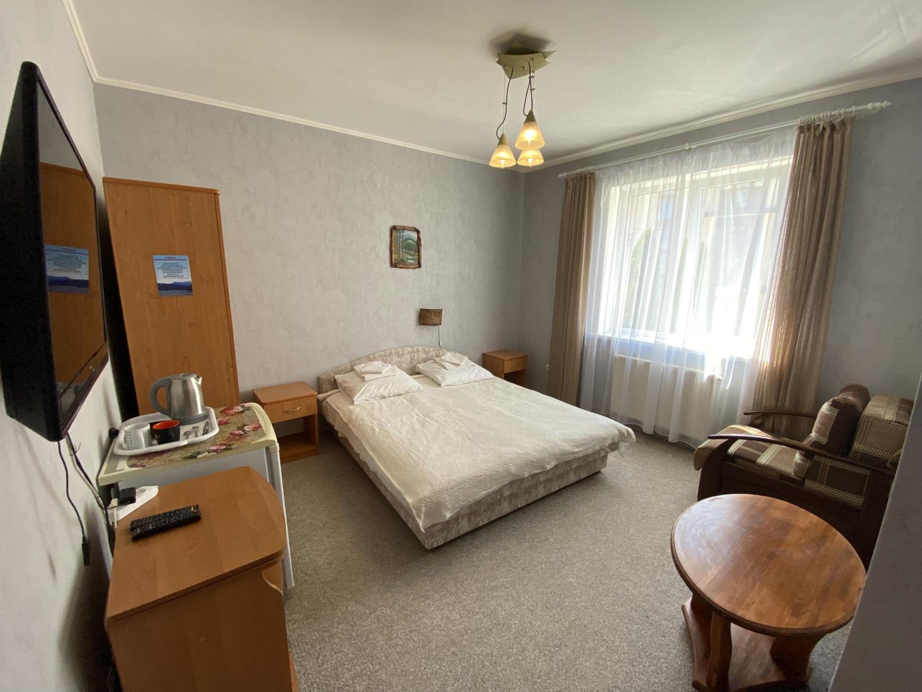 Standard Double or Twin Room photo 1