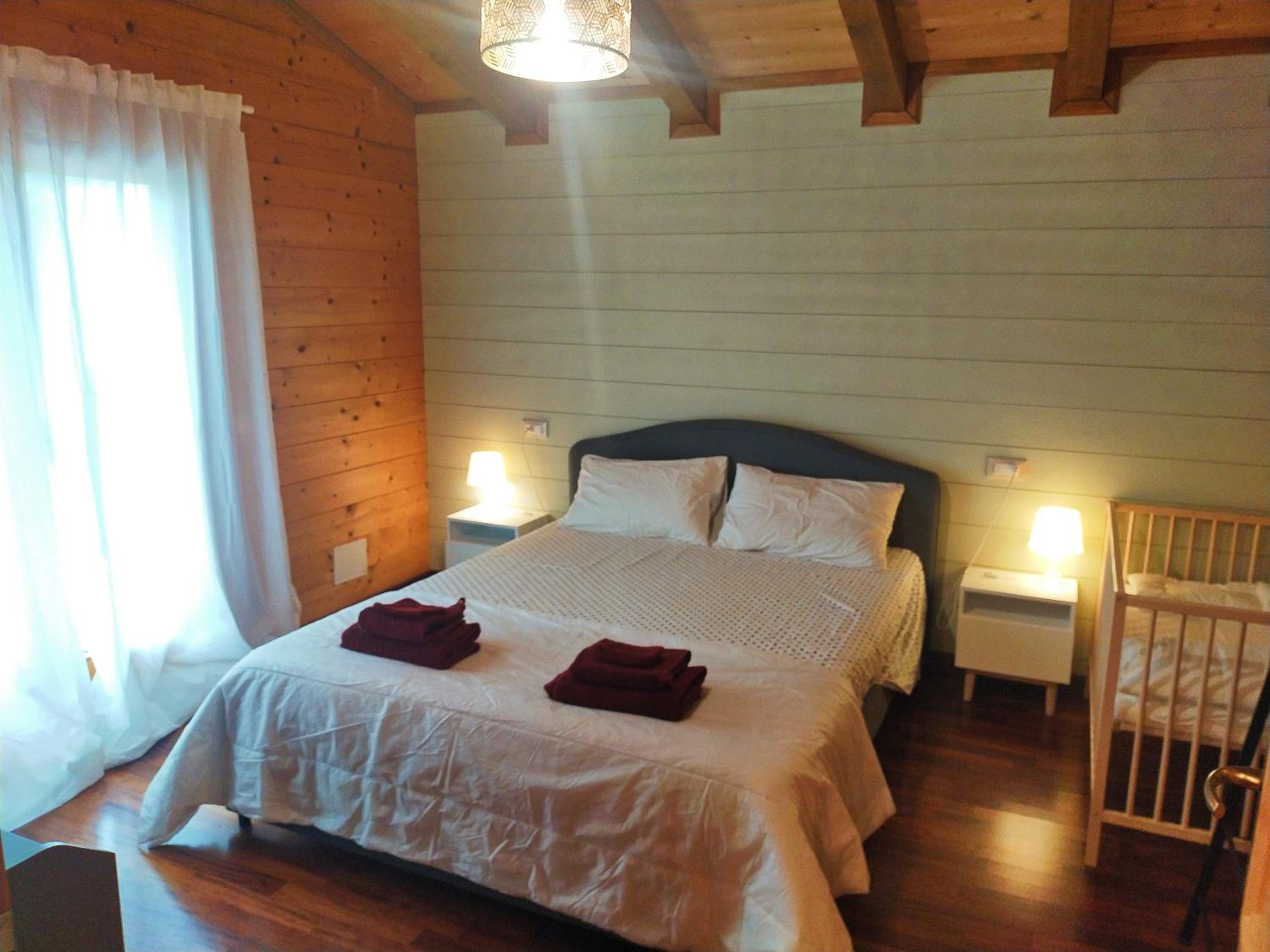 Three-Bedroom House photo 1
