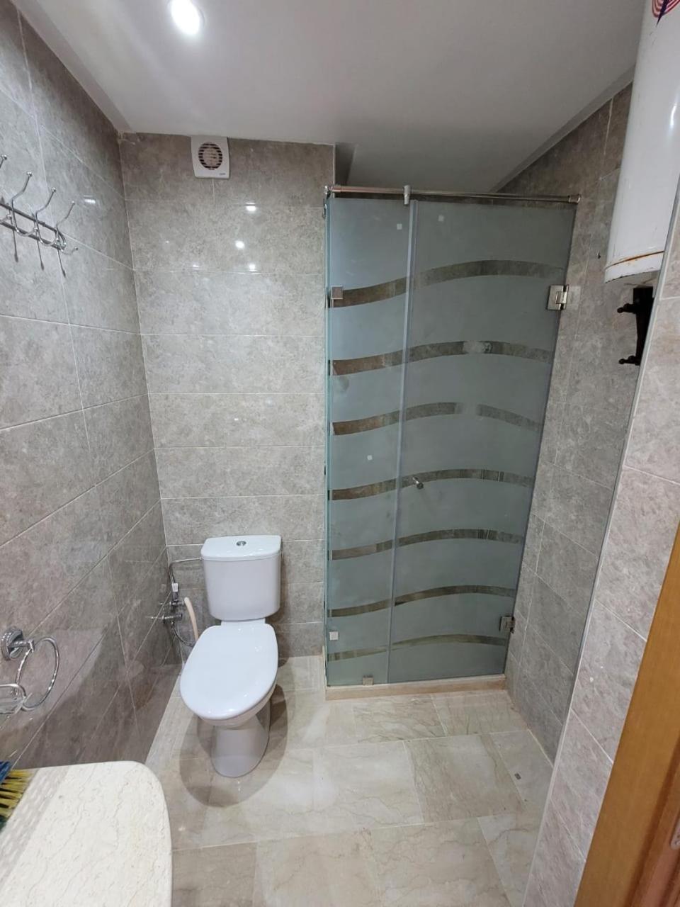 Two-Bedroom Apartment - Photo 28