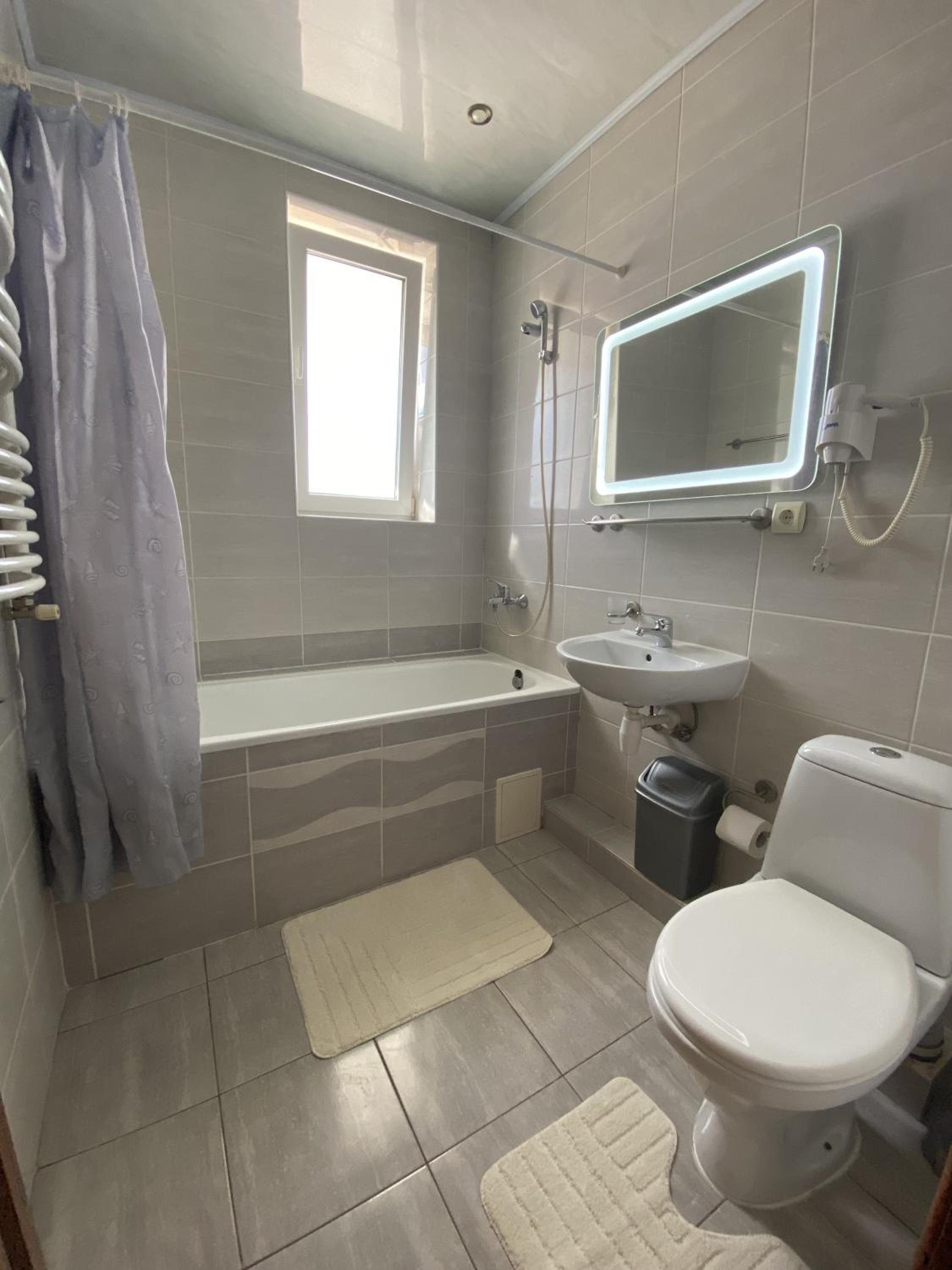 Superior Triple Room photo 3