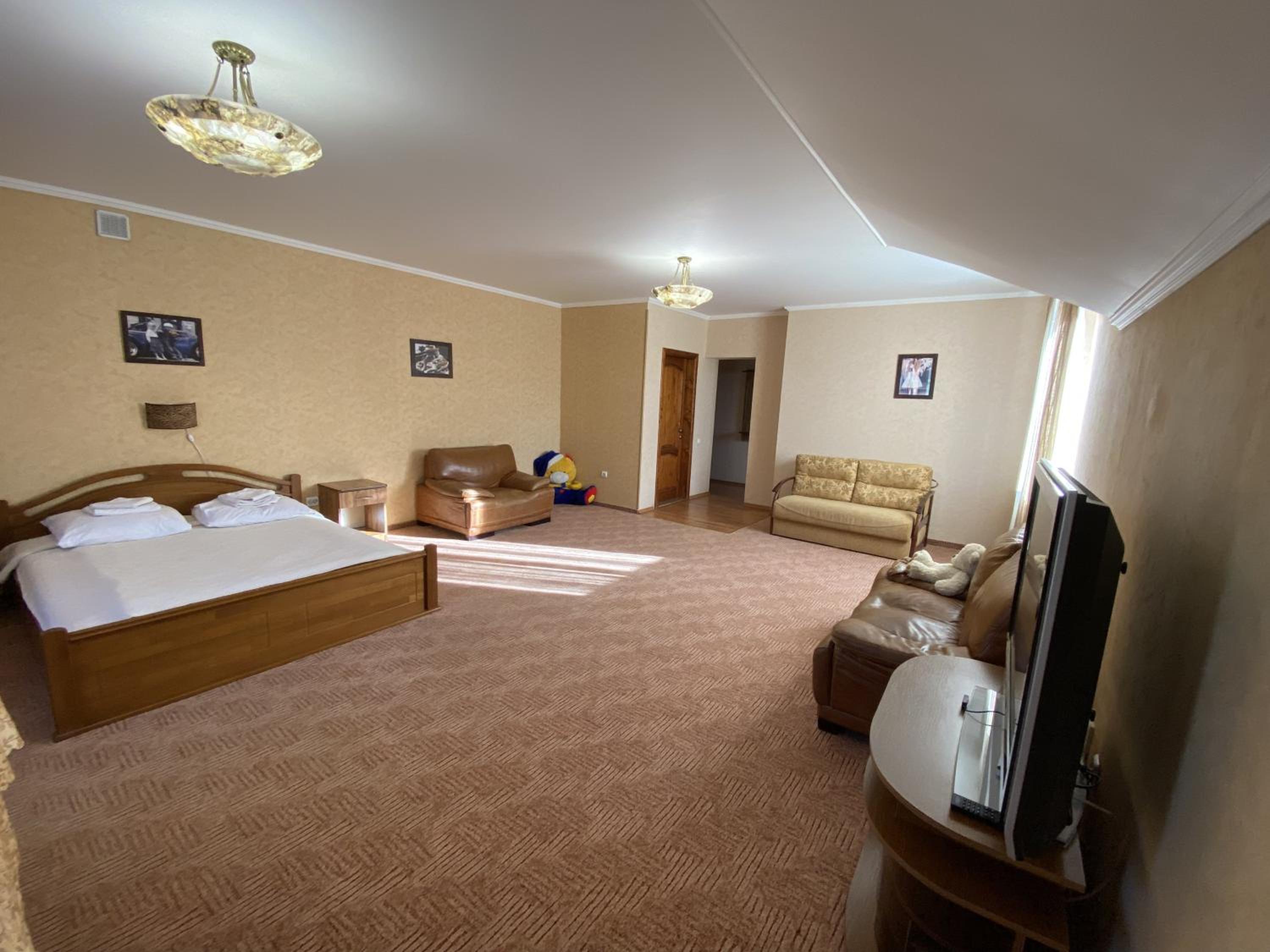Superior Triple Room photo 1