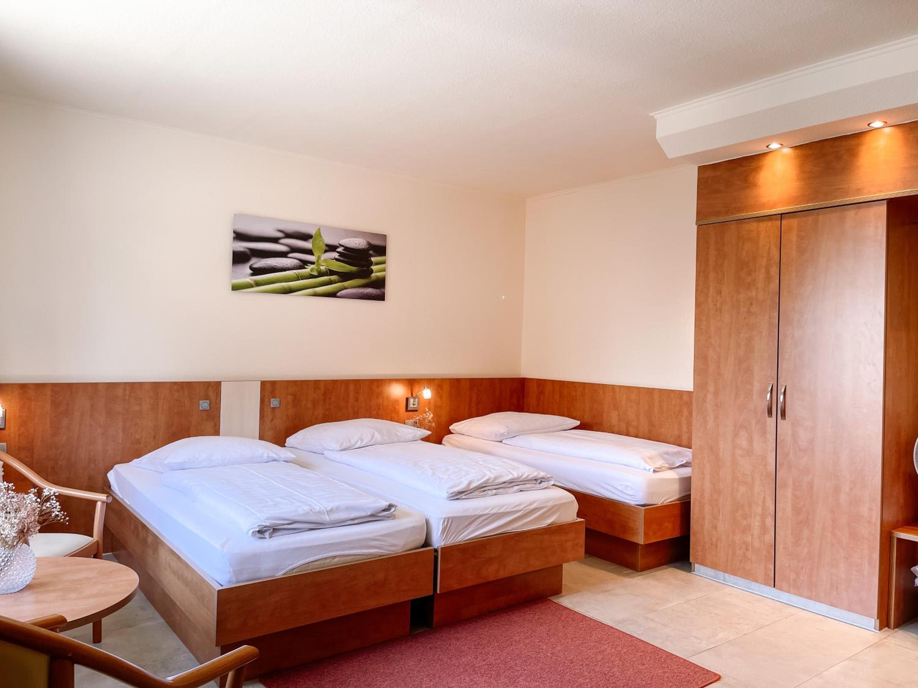 Triple Room - Photo 1