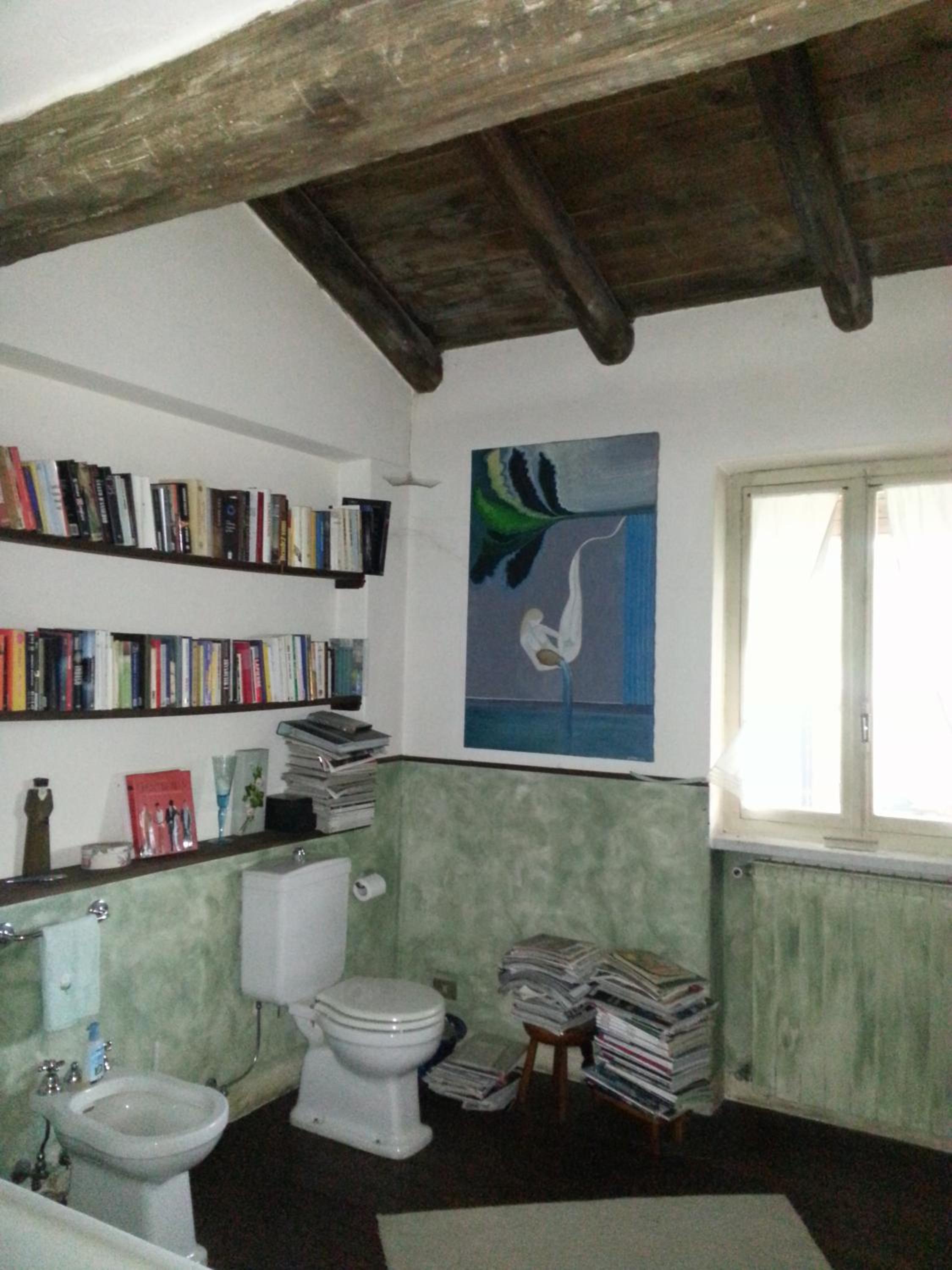 Romantic double bedroom with fireplace and small balcony photo 3
