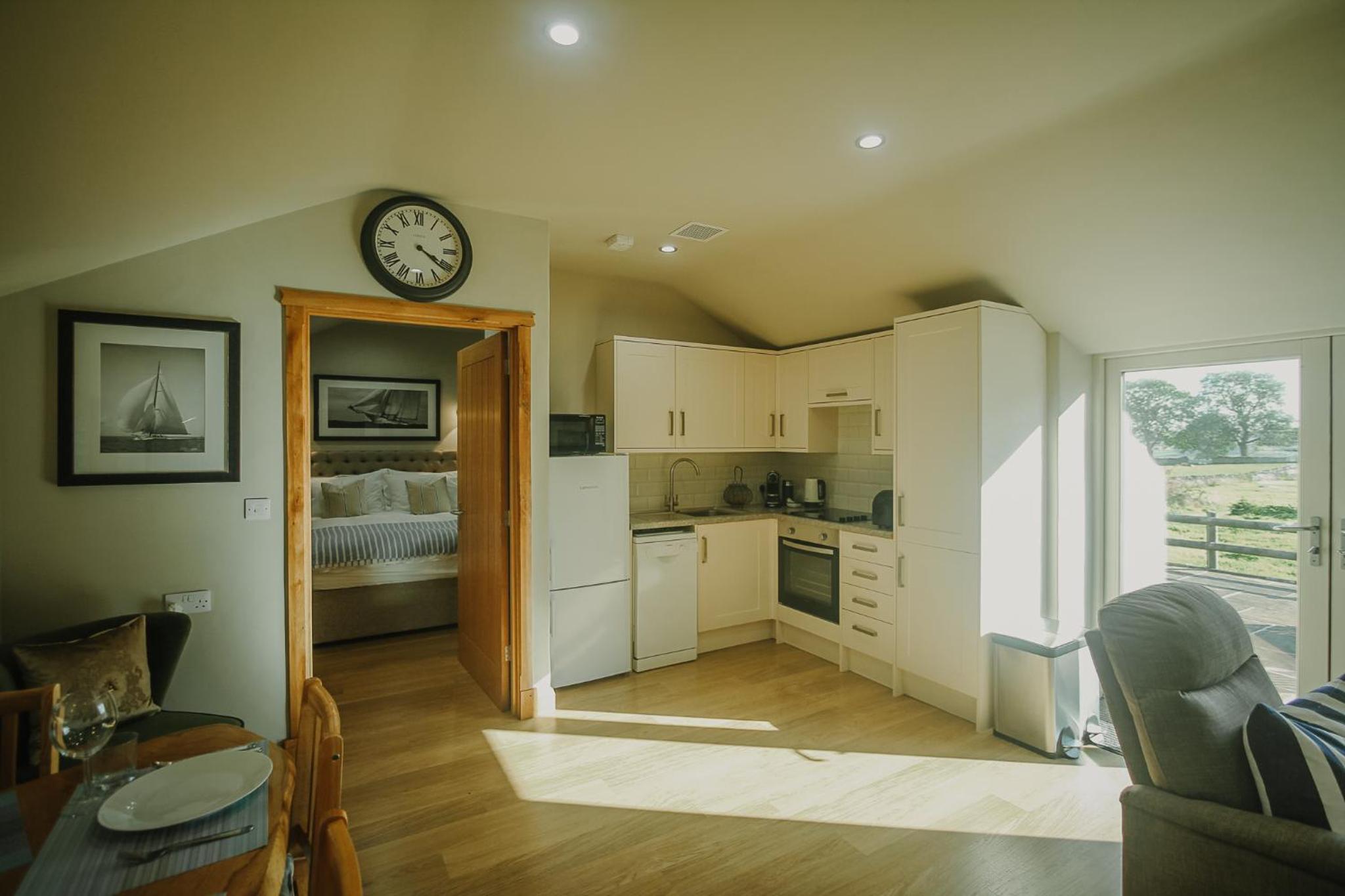 Two-Bedroom House photo 2
