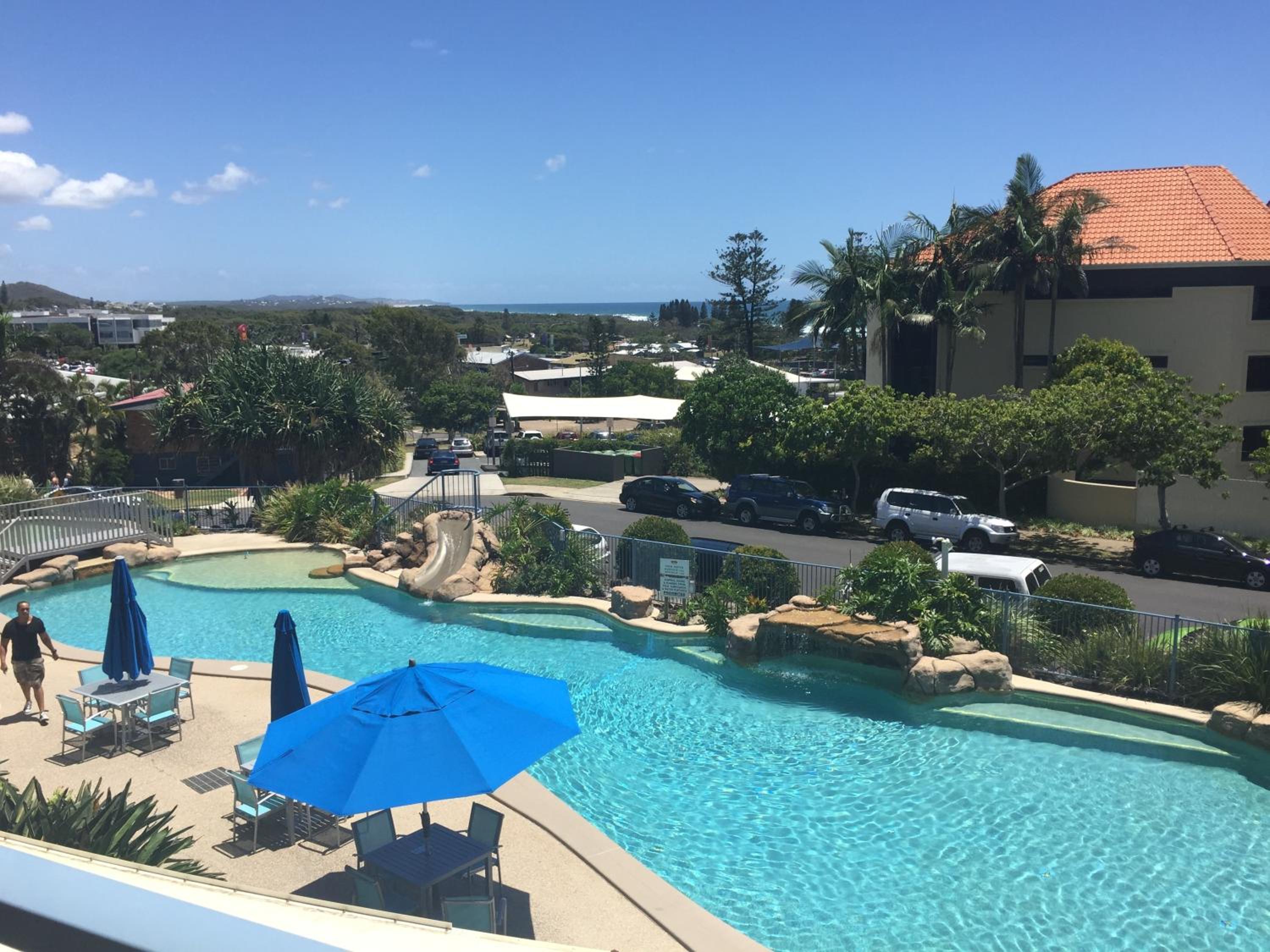  One bedroom unit Pool or Ocean View photo 2