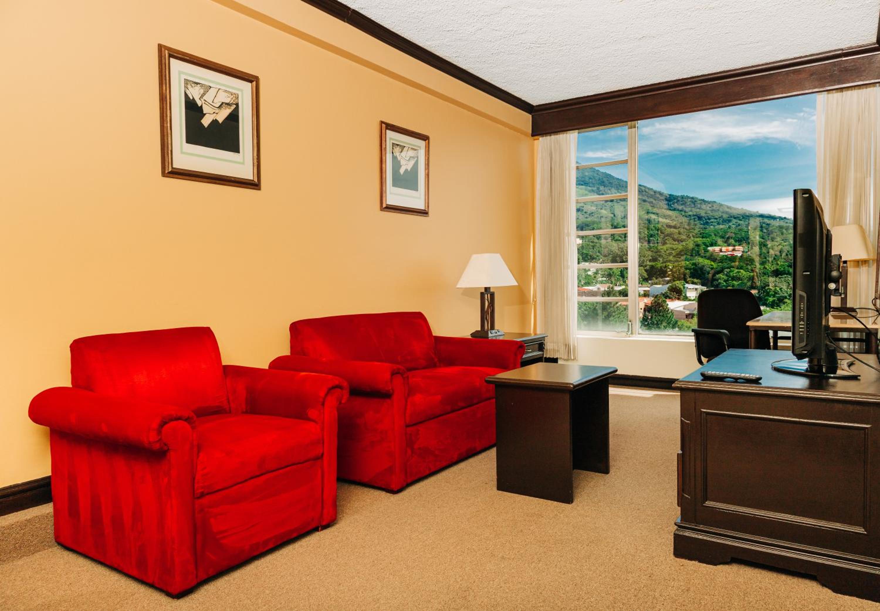 Standard Double Suite