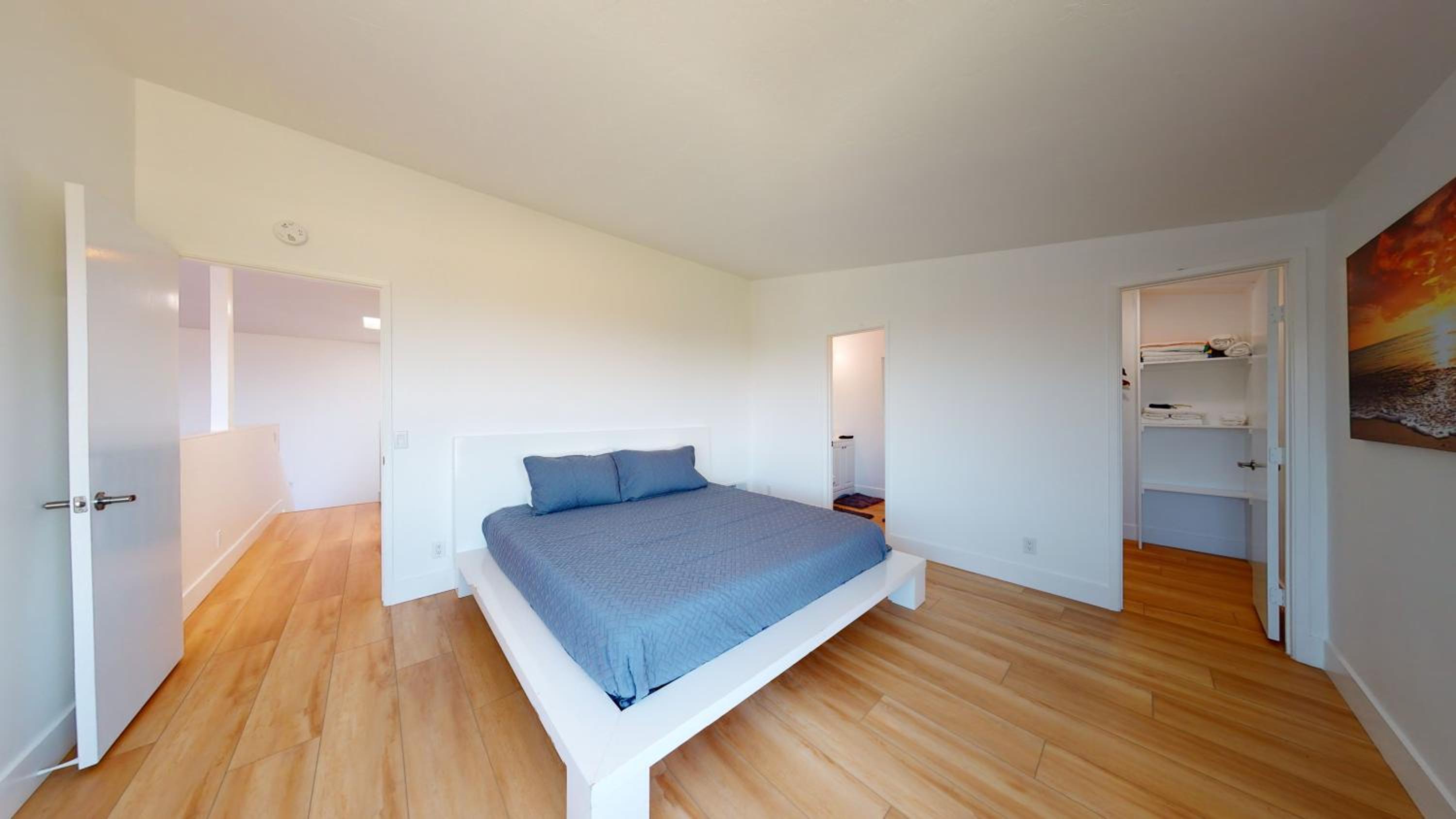 Two-Bedroom House photo 3
