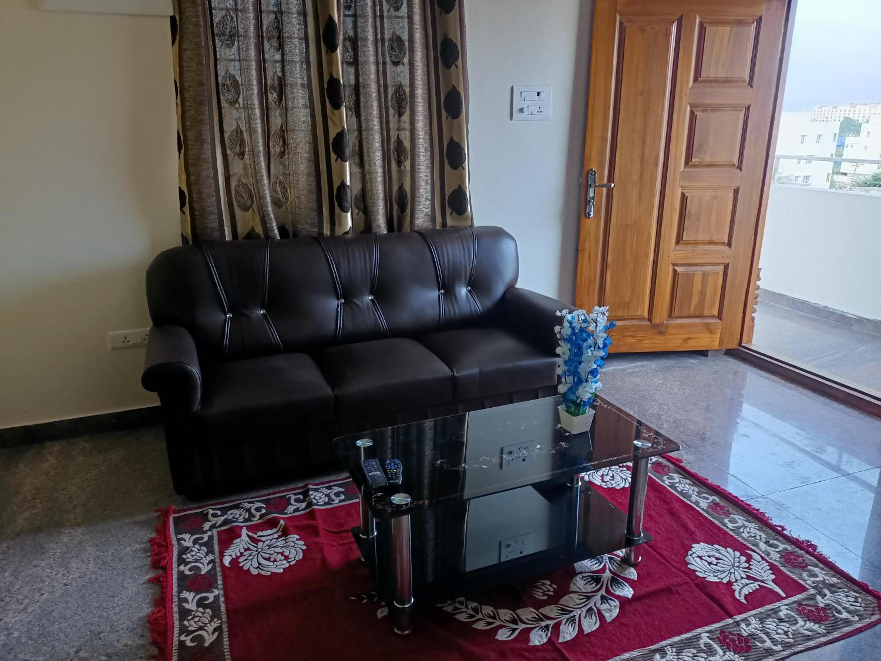 Two-Bedroom Apartment - Photo 15