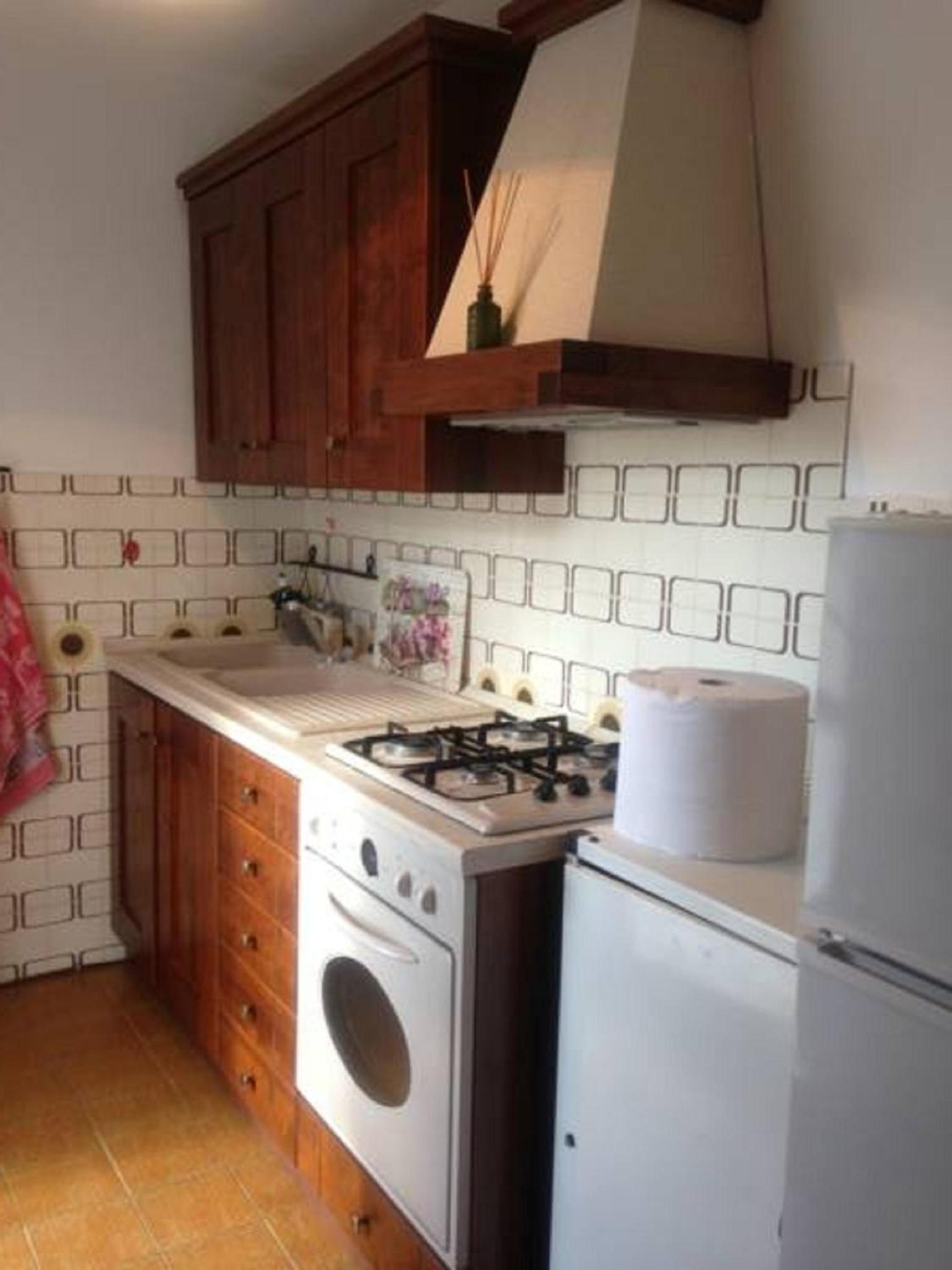 Two-Bedroom Apartment - Photo 7