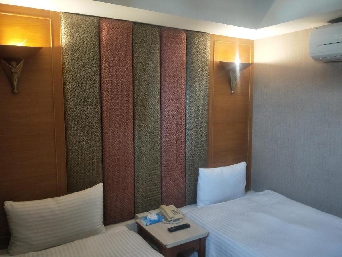 Small Twin Room