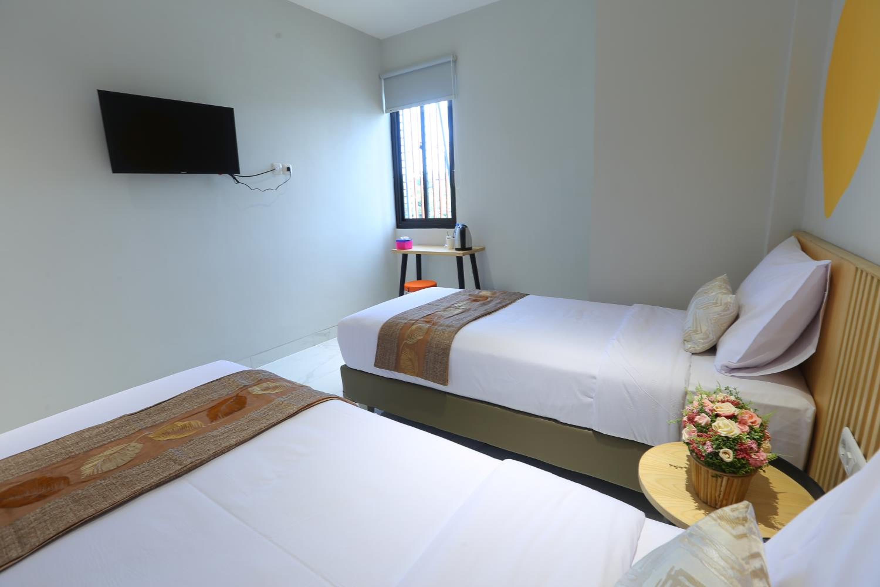 Deluxe Twin Room - Photo 3