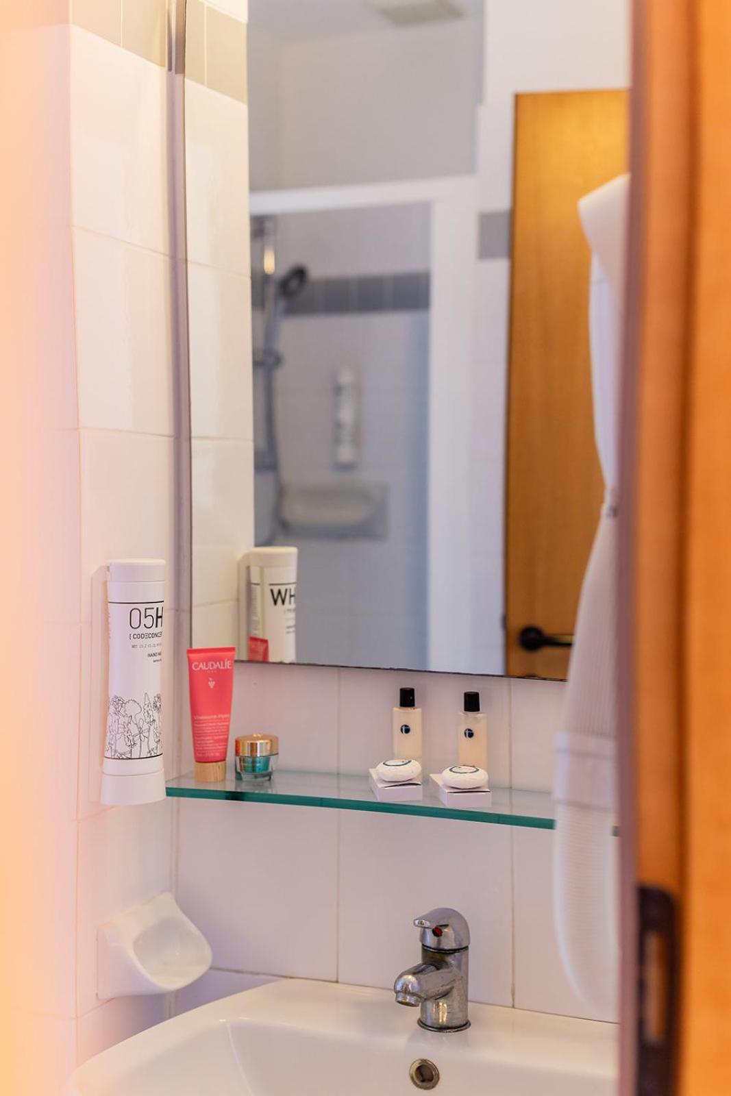 Executive Triple Room - Photo 2