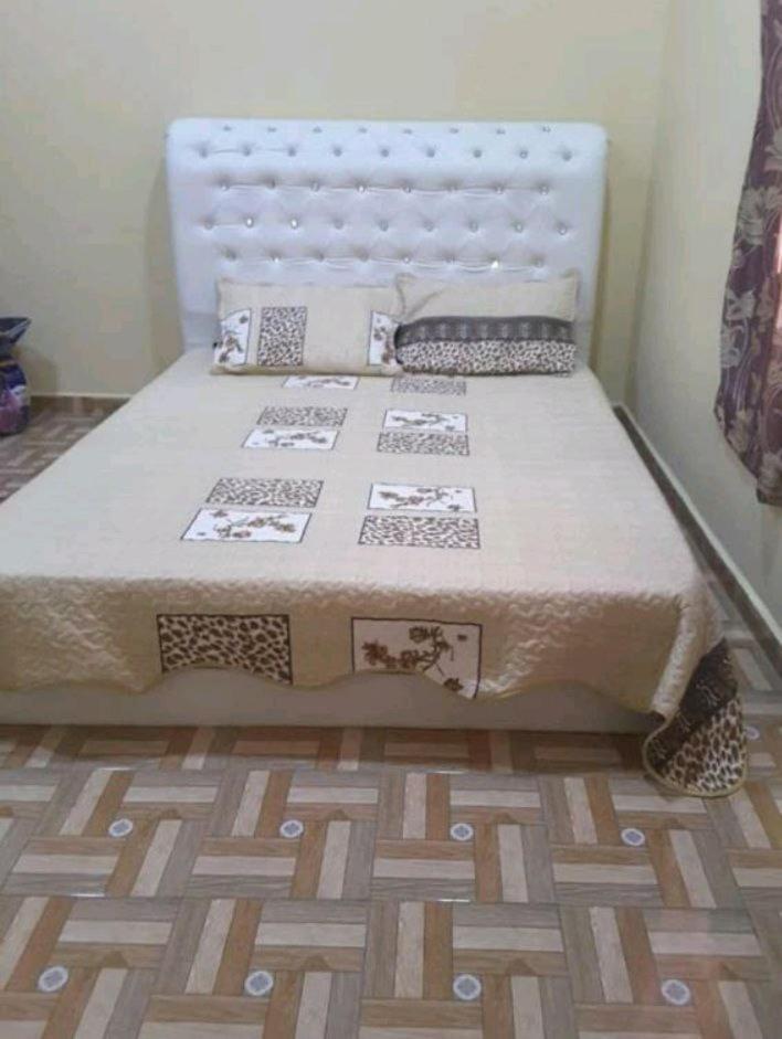 Three-Bedroom House photo 2