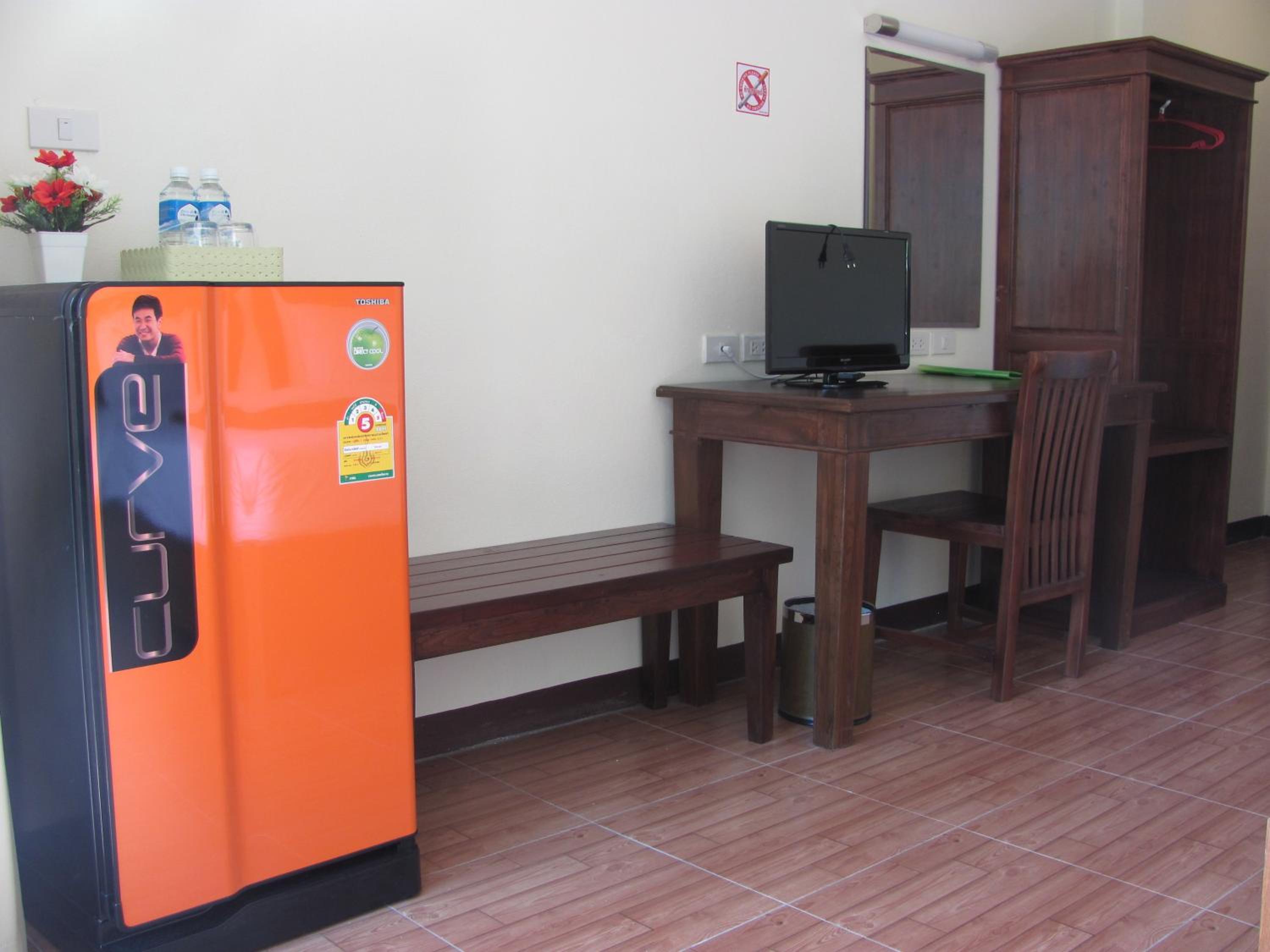 Deluxe Plus with Balcony - Photo 2