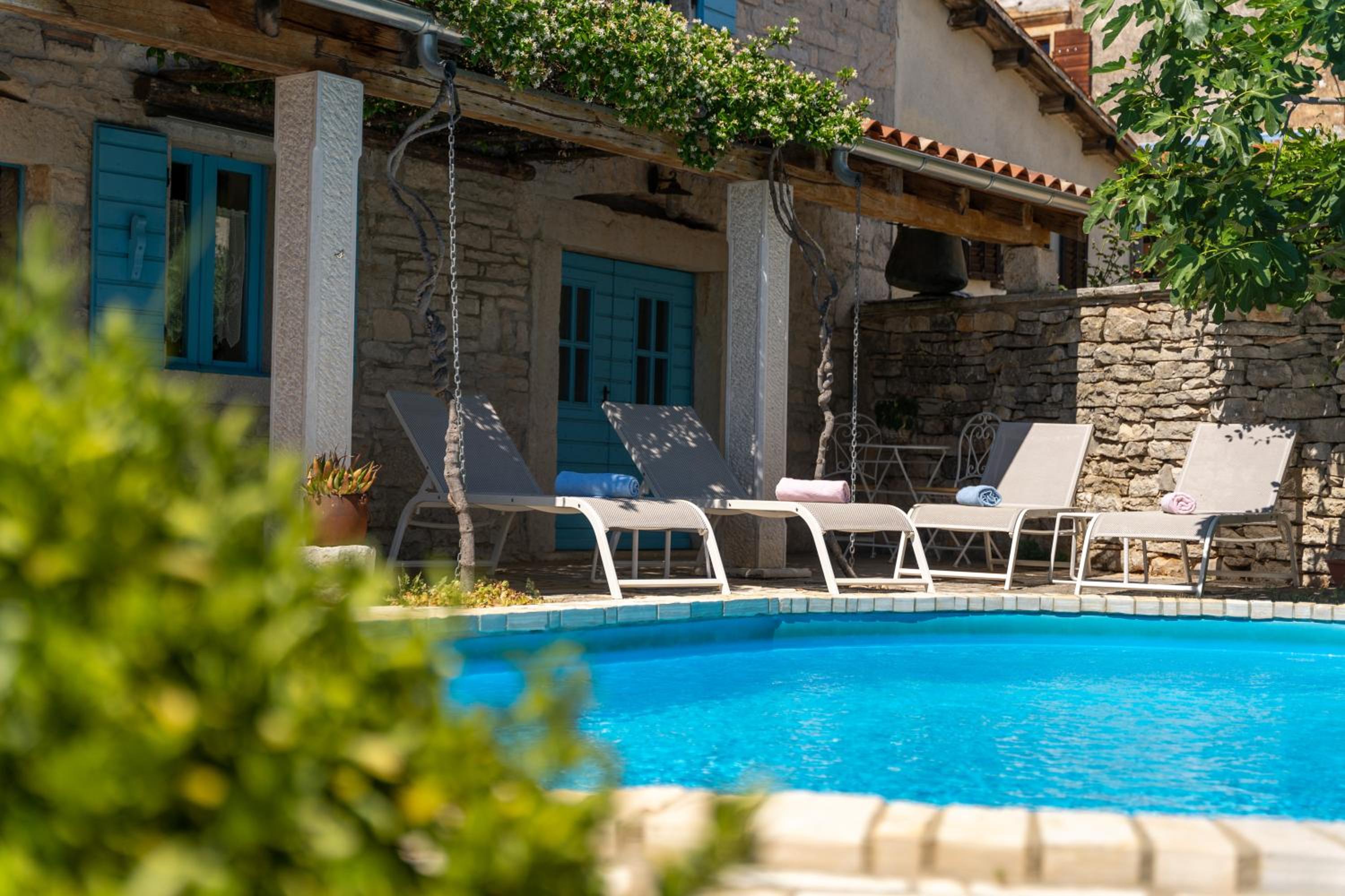 Two-Bedroom Villa with Terrace photo 2