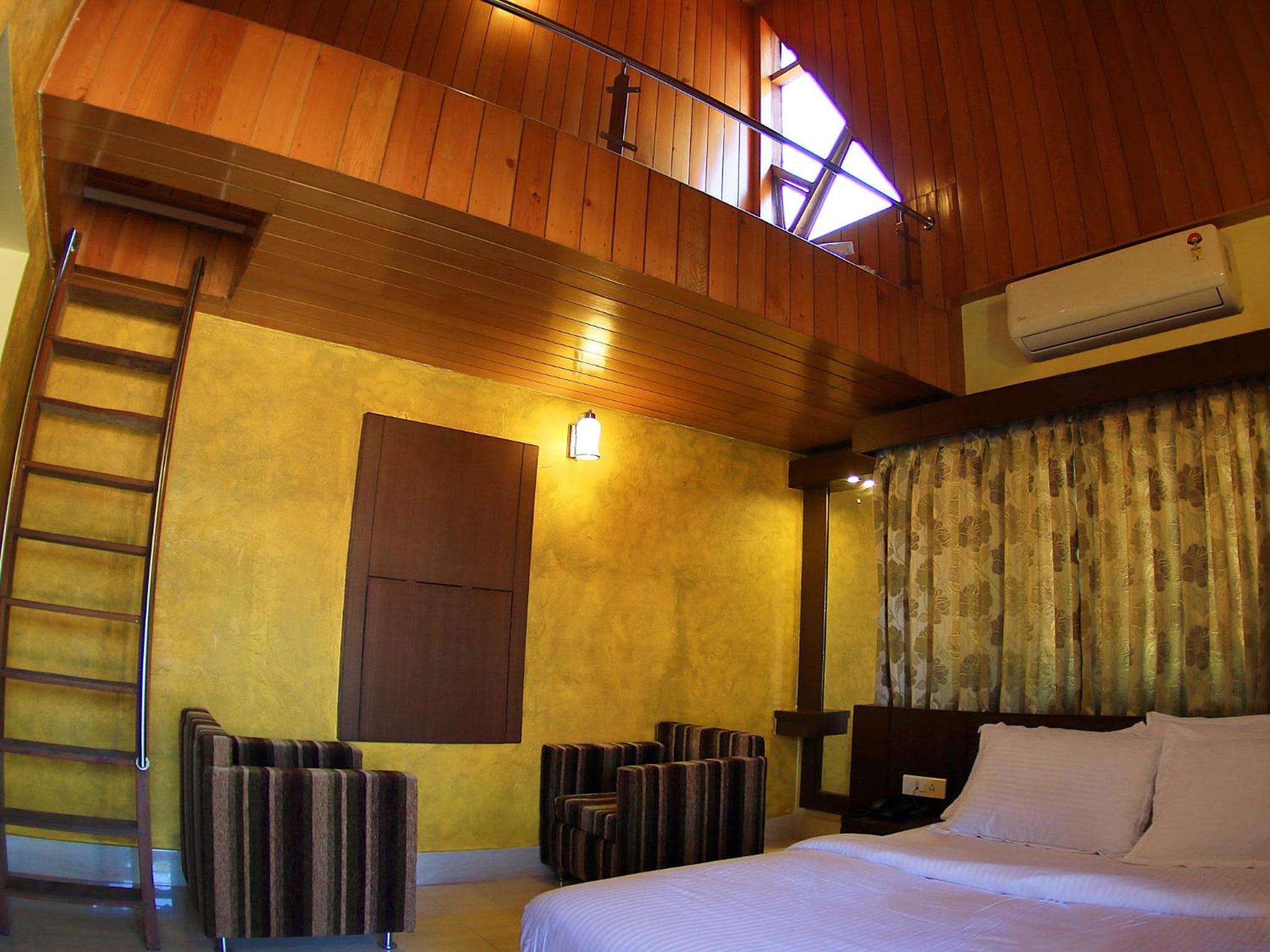 Triple Room with Balcony photo 2