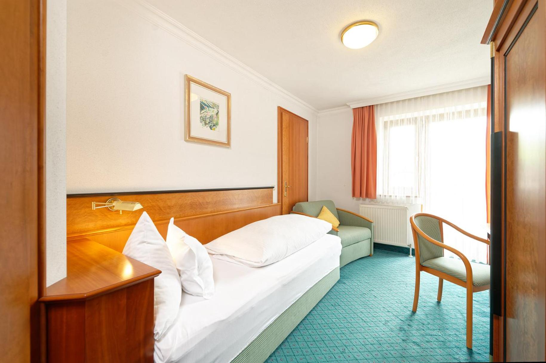 Single Room photo 1