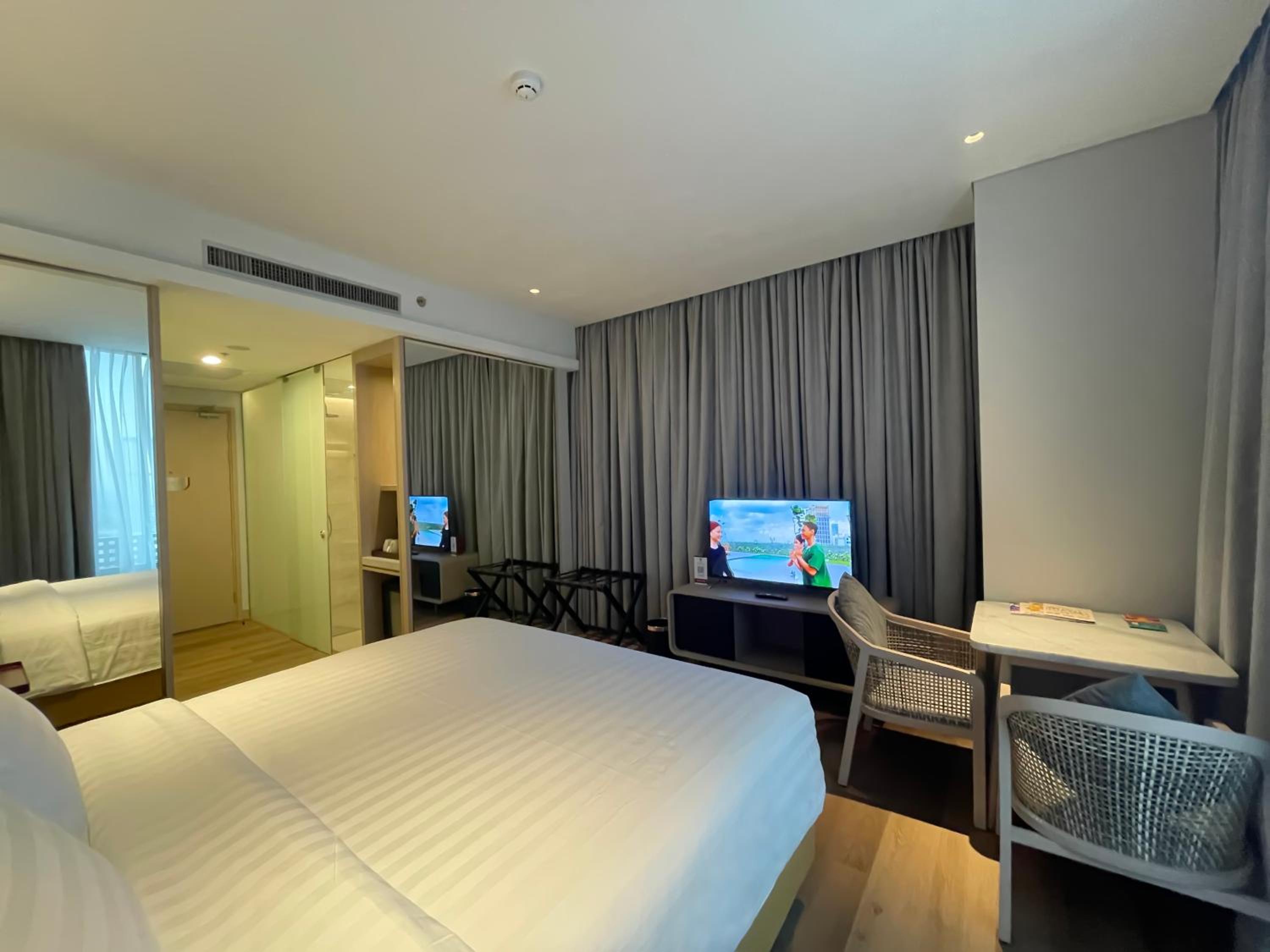 Elite Deluxe Double Room - Photo 9