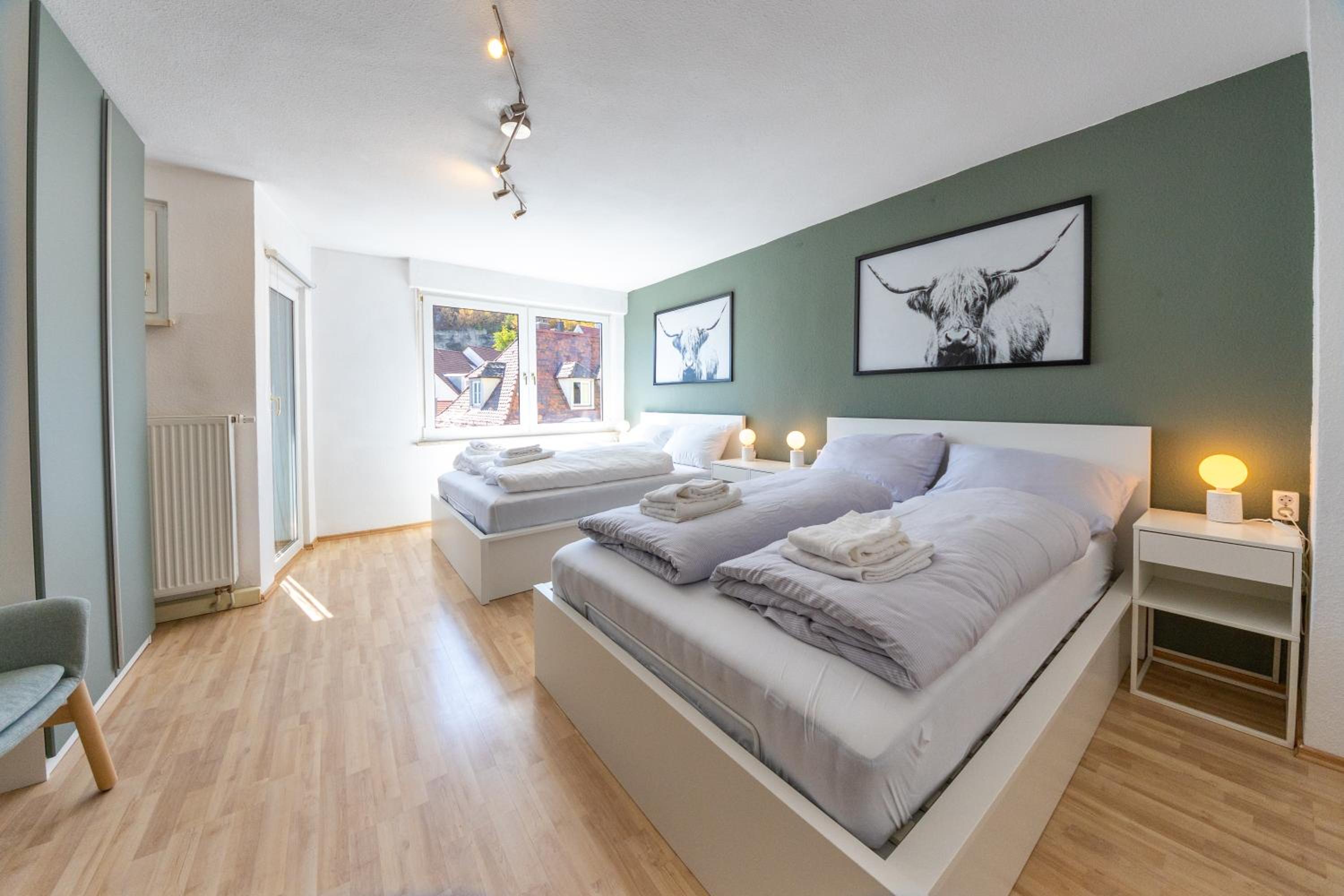 One-Bedroom Apartment photo 1
