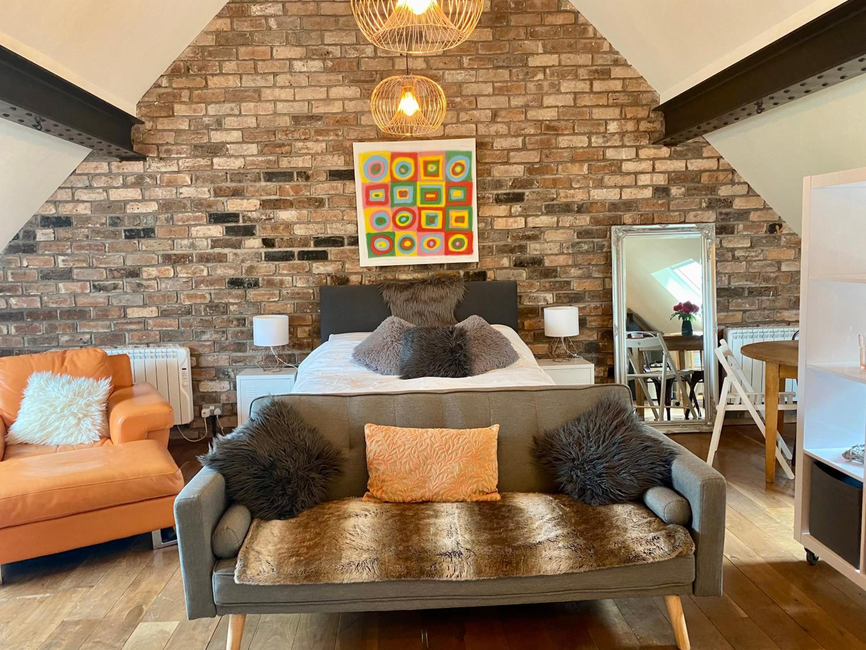 Studio Apartment photo 1