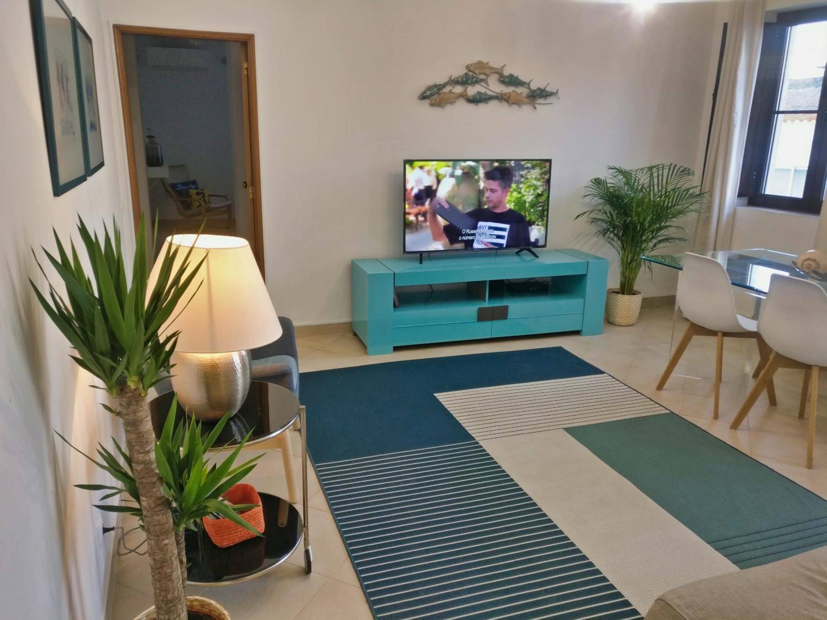 Two-Bedroom Apartment photo 2