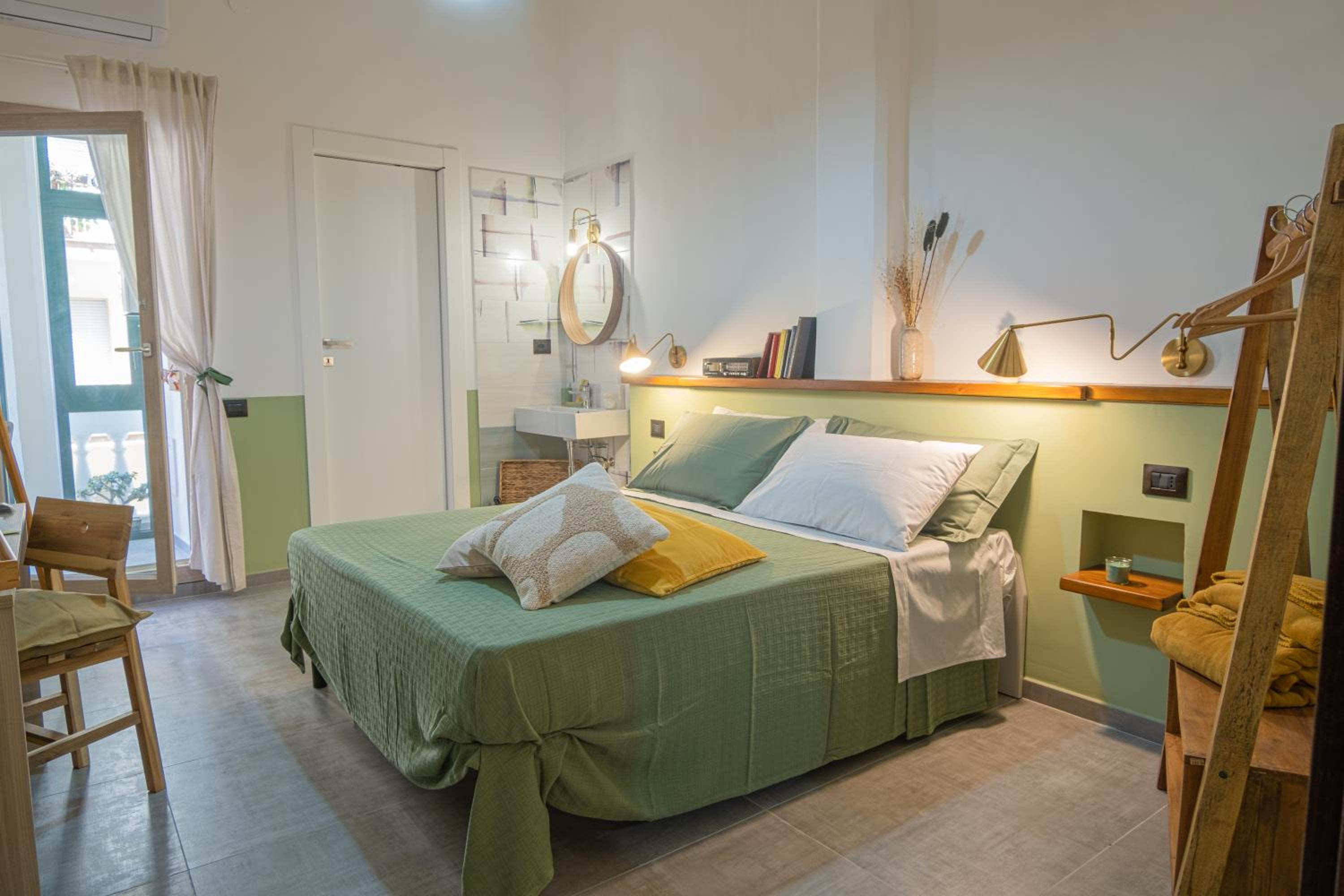 Deluxe Double Room with Balcony