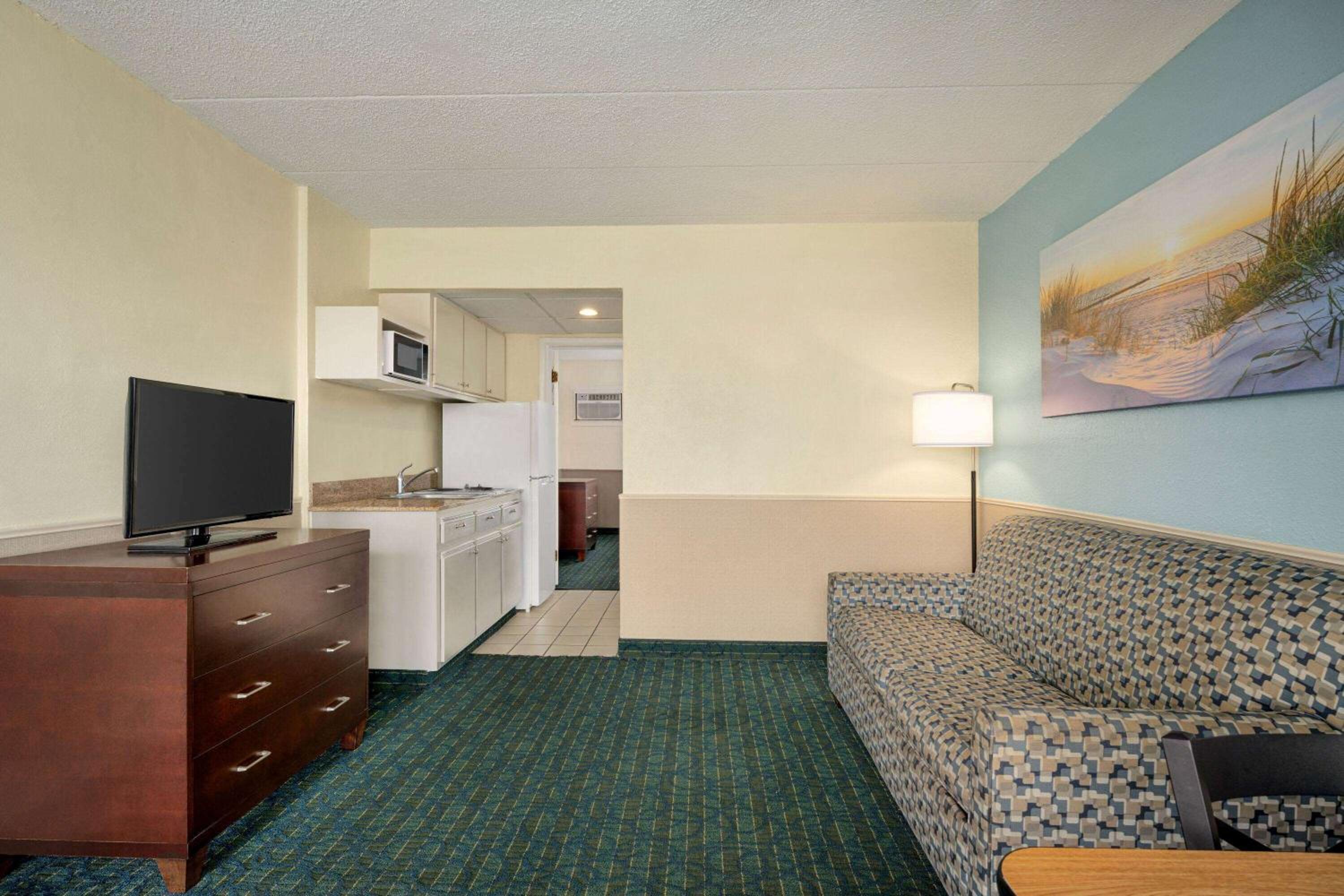 One-Bedroom Suite with Two Double Beds - Non-Smoking photo 1