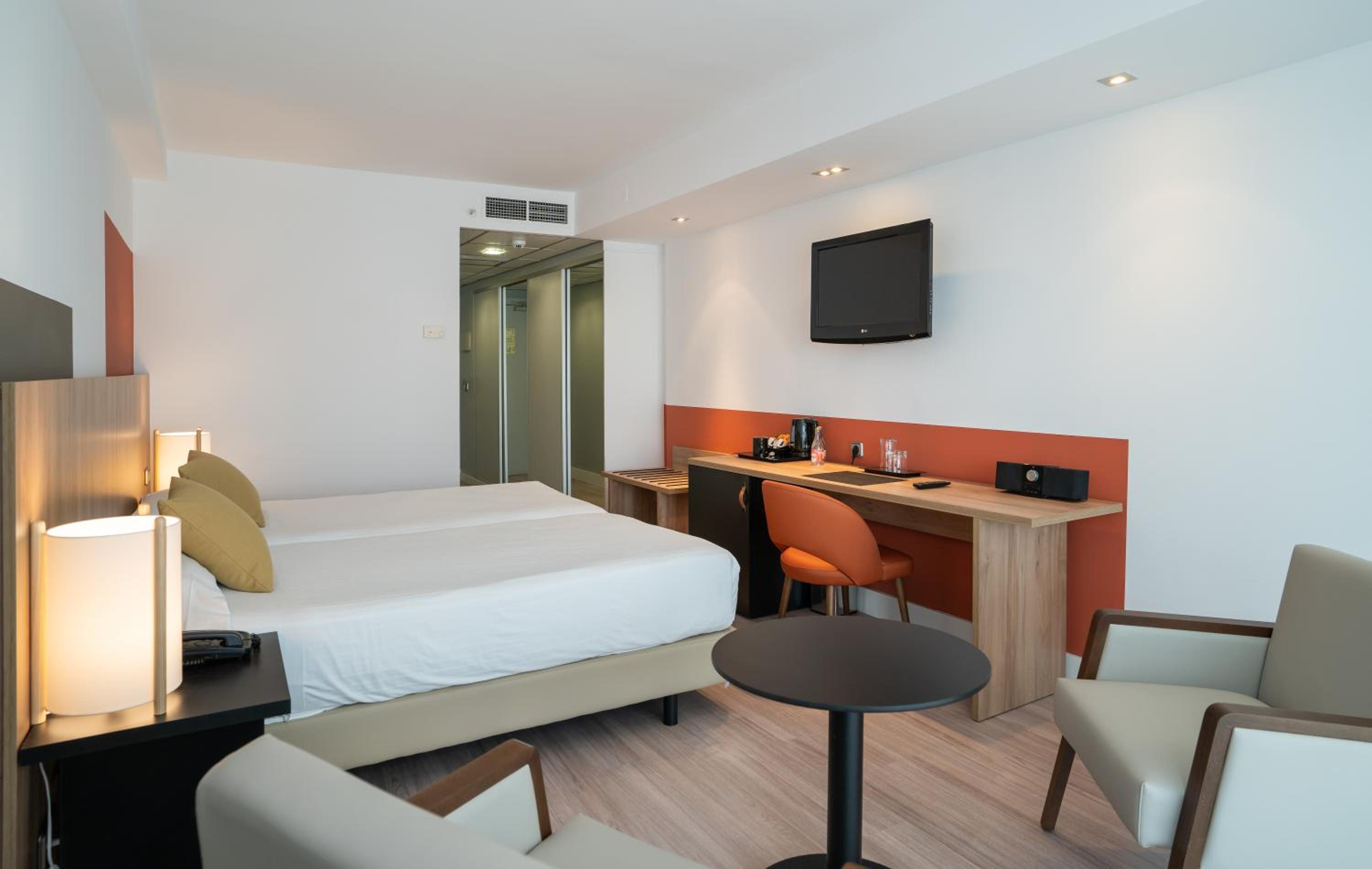 Deluxe Double Room - Photo 6